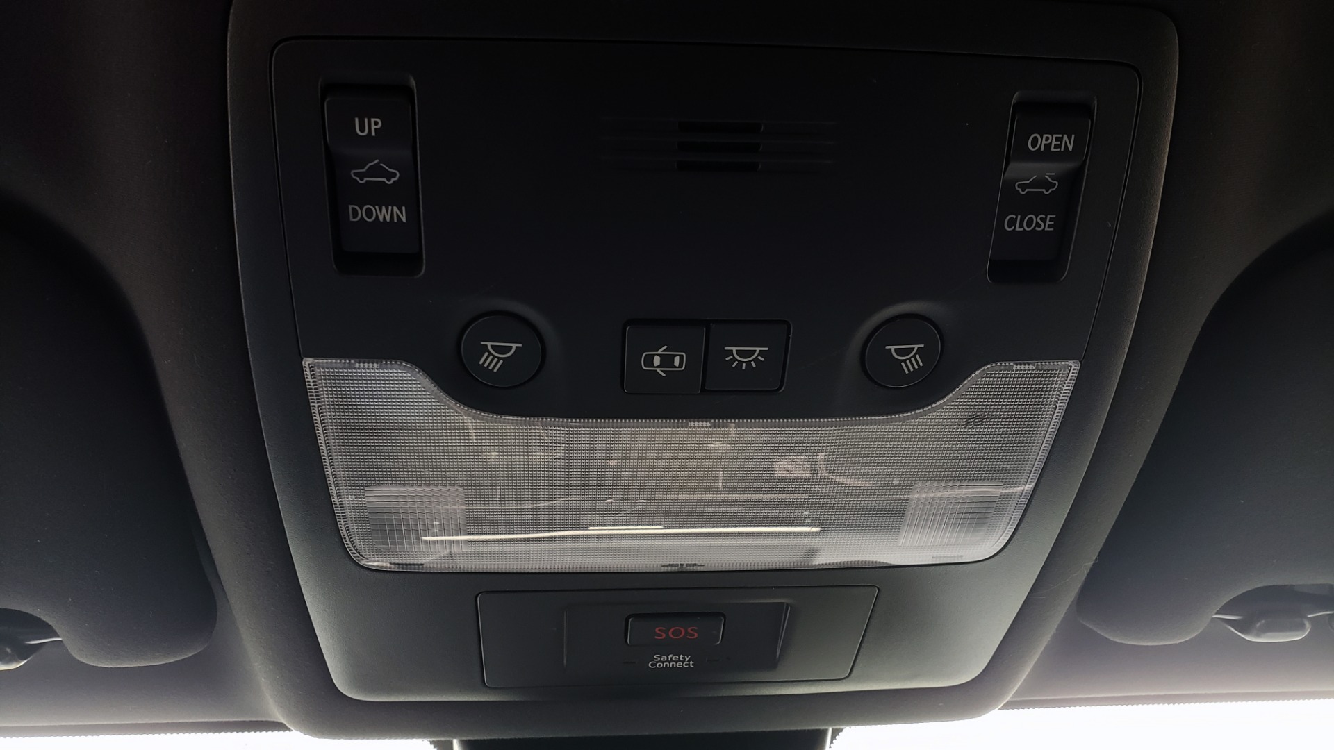 Used 2017 Lexus IS 200 TURBO F-SPORT / BSM / SUNROOF / VENT SEATS / REARVIEW for sale Sold at Formula Imports in Charlotte NC 28227 58