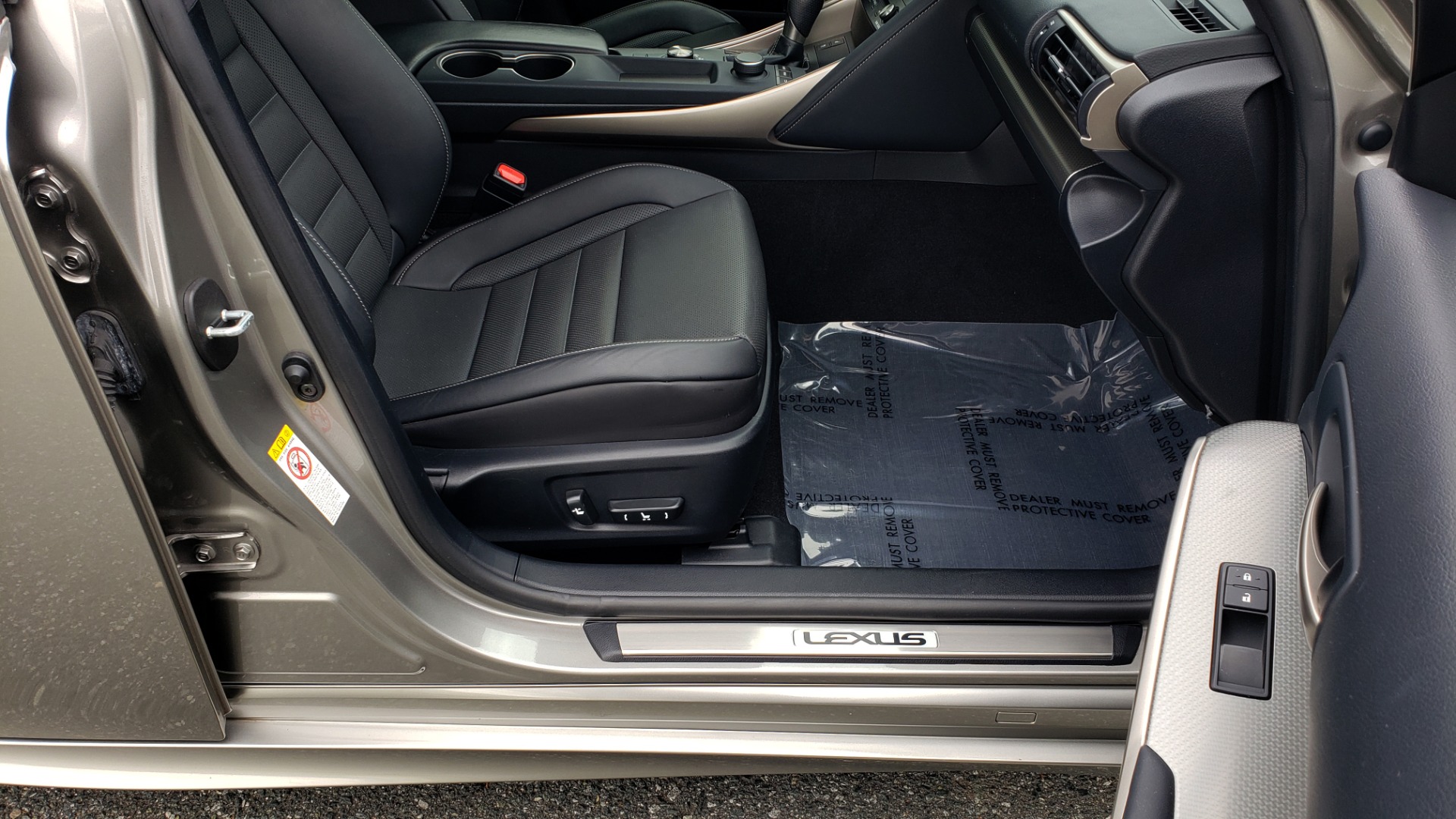 Used 2017 Lexus IS 200 TURBO F-SPORT / BSM / SUNROOF / VENT SEATS / REARVIEW for sale Sold at Formula Imports in Charlotte NC 28227 69