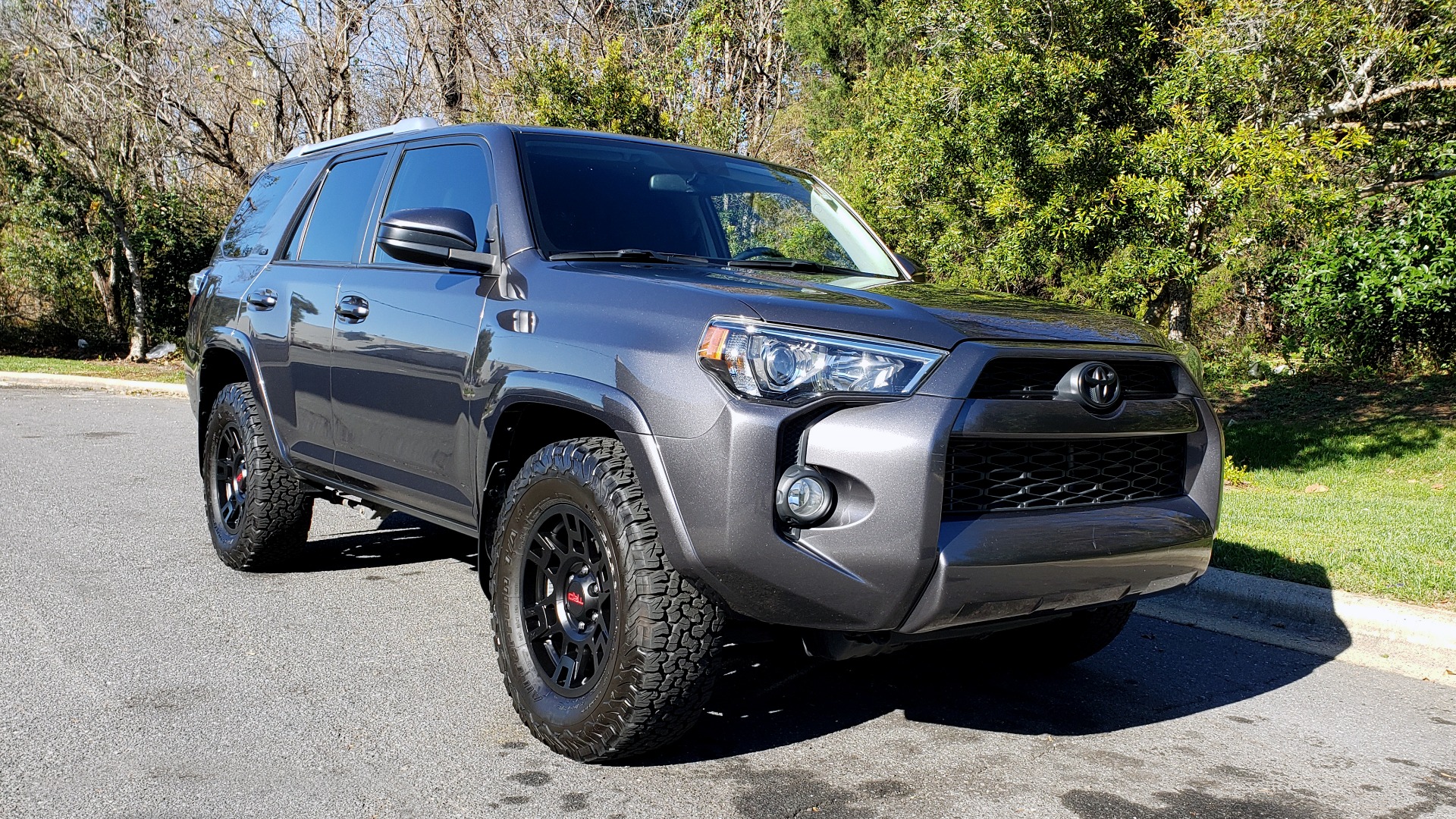 Used 2016 Toyota 4RUNNER SR5 4X2 V6 / NAV / ENTUNE PREM AUDIO / REARVIEW for sale Sold at Formula Imports in Charlotte NC 28227 6