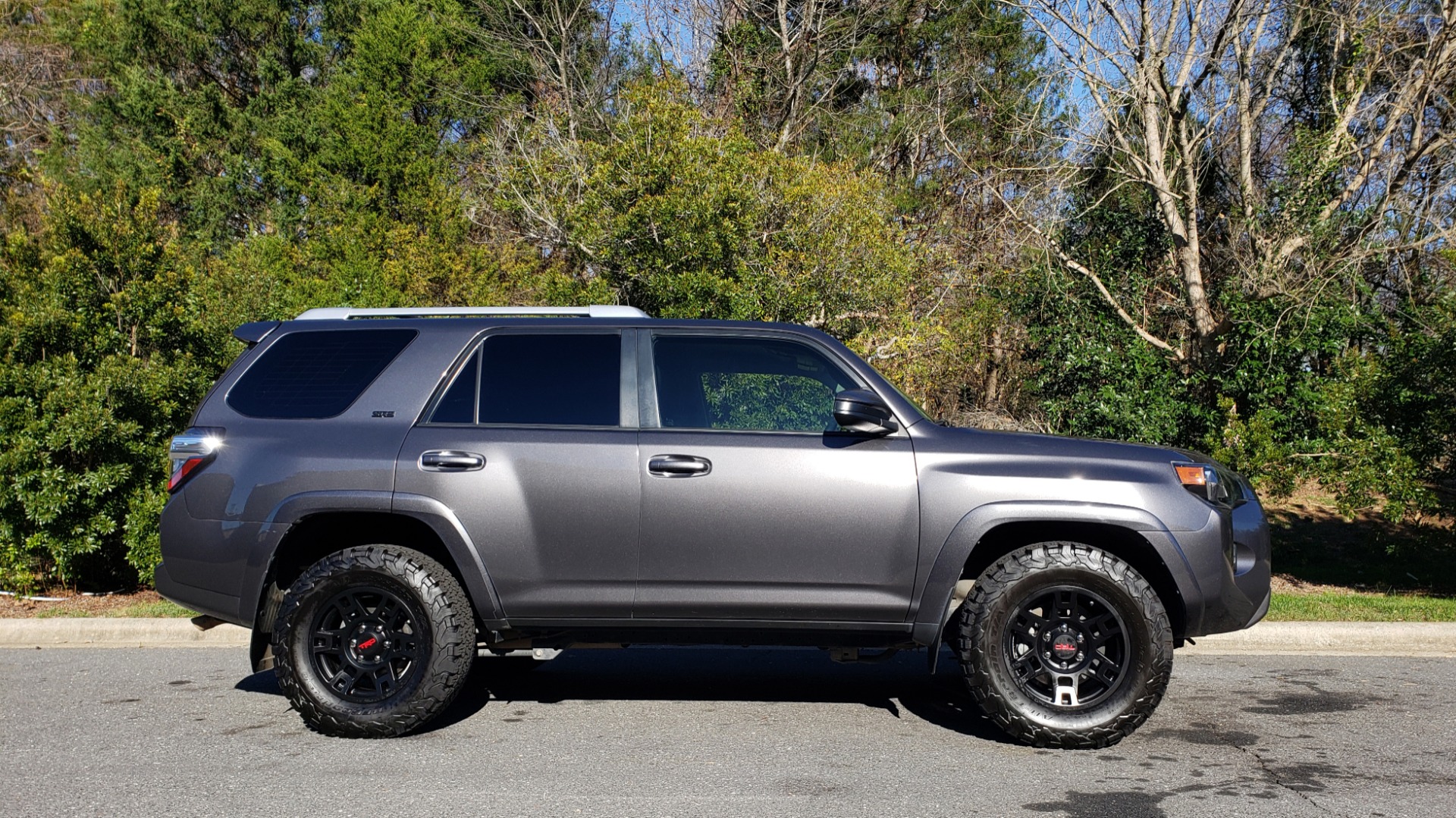 Used 2016 Toyota 4RUNNER SR5 4X2 V6 / NAV / ENTUNE PREM AUDIO / REARVIEW for sale Sold at Formula Imports in Charlotte NC 28227 7