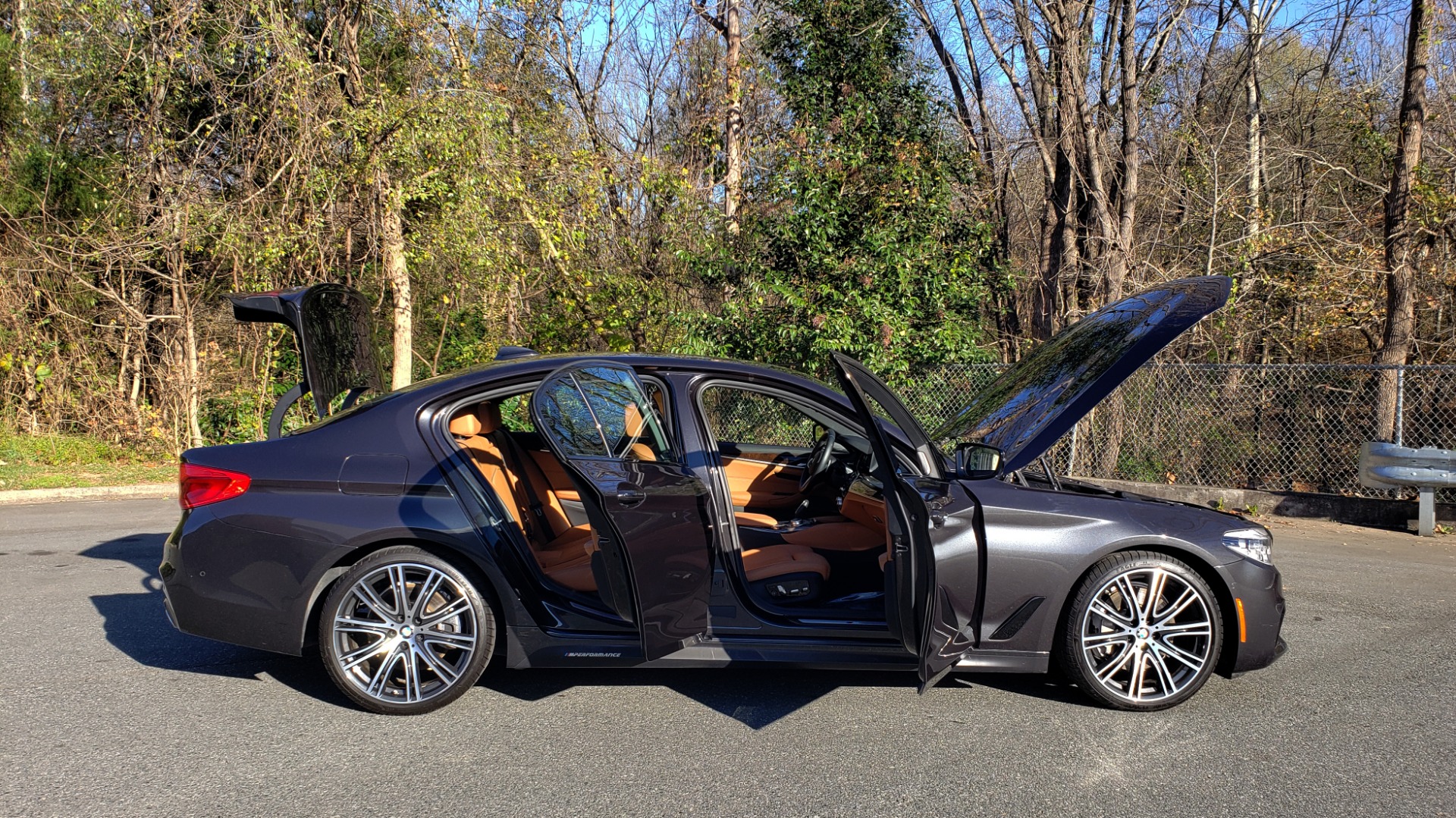 Used 2018 BMW 5 SERIES 540I M-SPORT / DRVR ASST / EXEC PKG / NAV / SUNROOF / HUD / REARVIEW for sale Sold at Formula Imports in Charlotte NC 28227 11