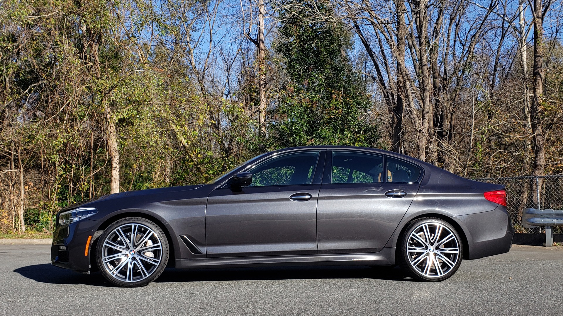 Used 2018 BMW 5 SERIES 540I M-SPORT / DRVR ASST / EXEC PKG / NAV / SUNROOF / HUD / REARVIEW for sale Sold at Formula Imports in Charlotte NC 28227 2