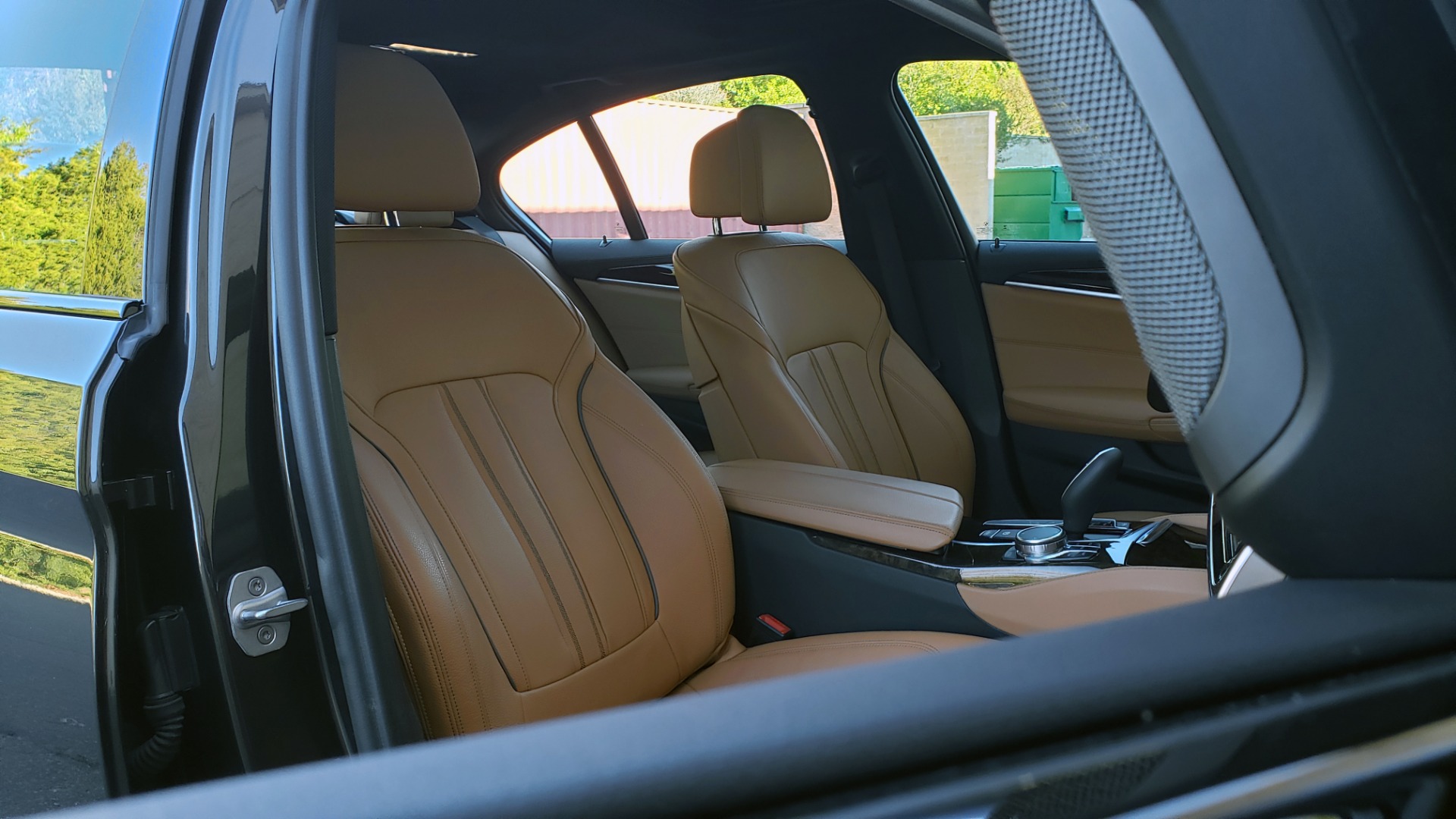 Used 2018 BMW 5 SERIES 540I M-SPORT / DRVR ASST / EXEC PKG / NAV / SUNROOF / HUD / REARVIEW for sale Sold at Formula Imports in Charlotte NC 28227 67