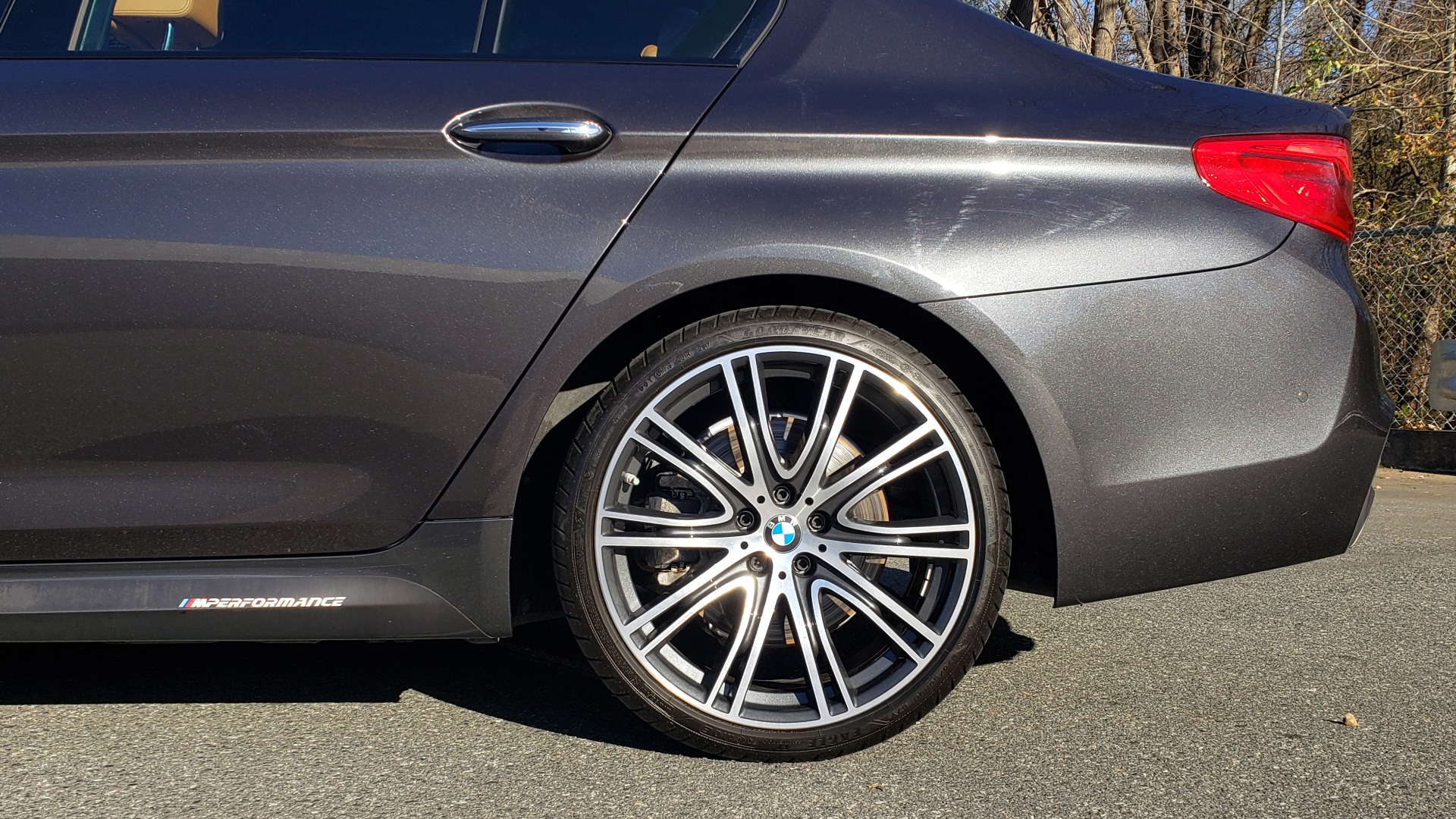 Used 2018 BMW 5 SERIES 540I M-SPORT / DRVR ASST / EXEC PKG / NAV / SUNROOF / HUD / REARVIEW for sale Sold at Formula Imports in Charlotte NC 28227 79