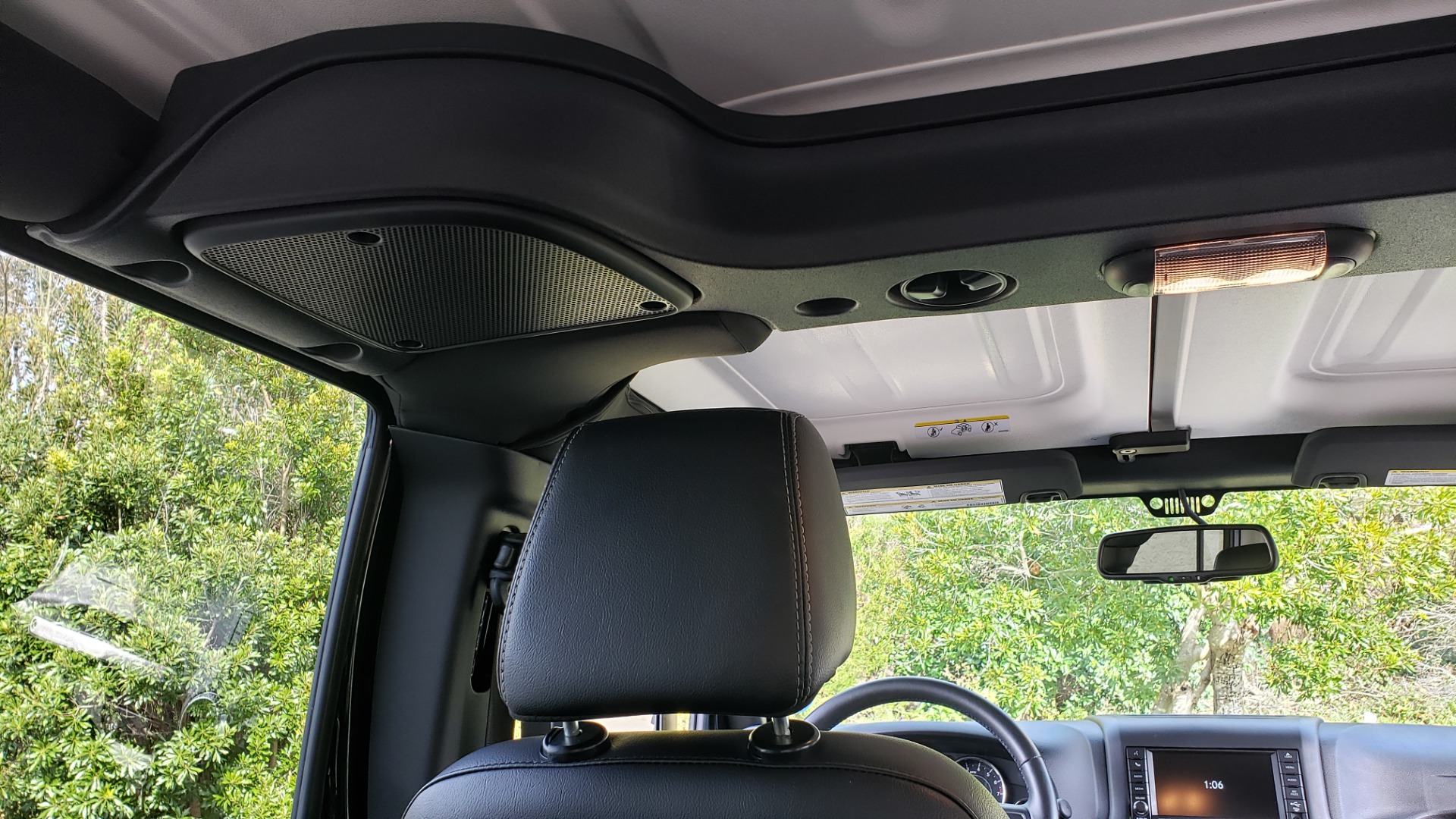 Used 2017 Jeep WRANGLER UNLIMITED SAHARA 4X4 / NAV / 3-PC FREEDOM TOP / 3.6L V6 / 5-SPD AUTO for sale Sold at Formula Imports in Charlotte NC 28227 28
