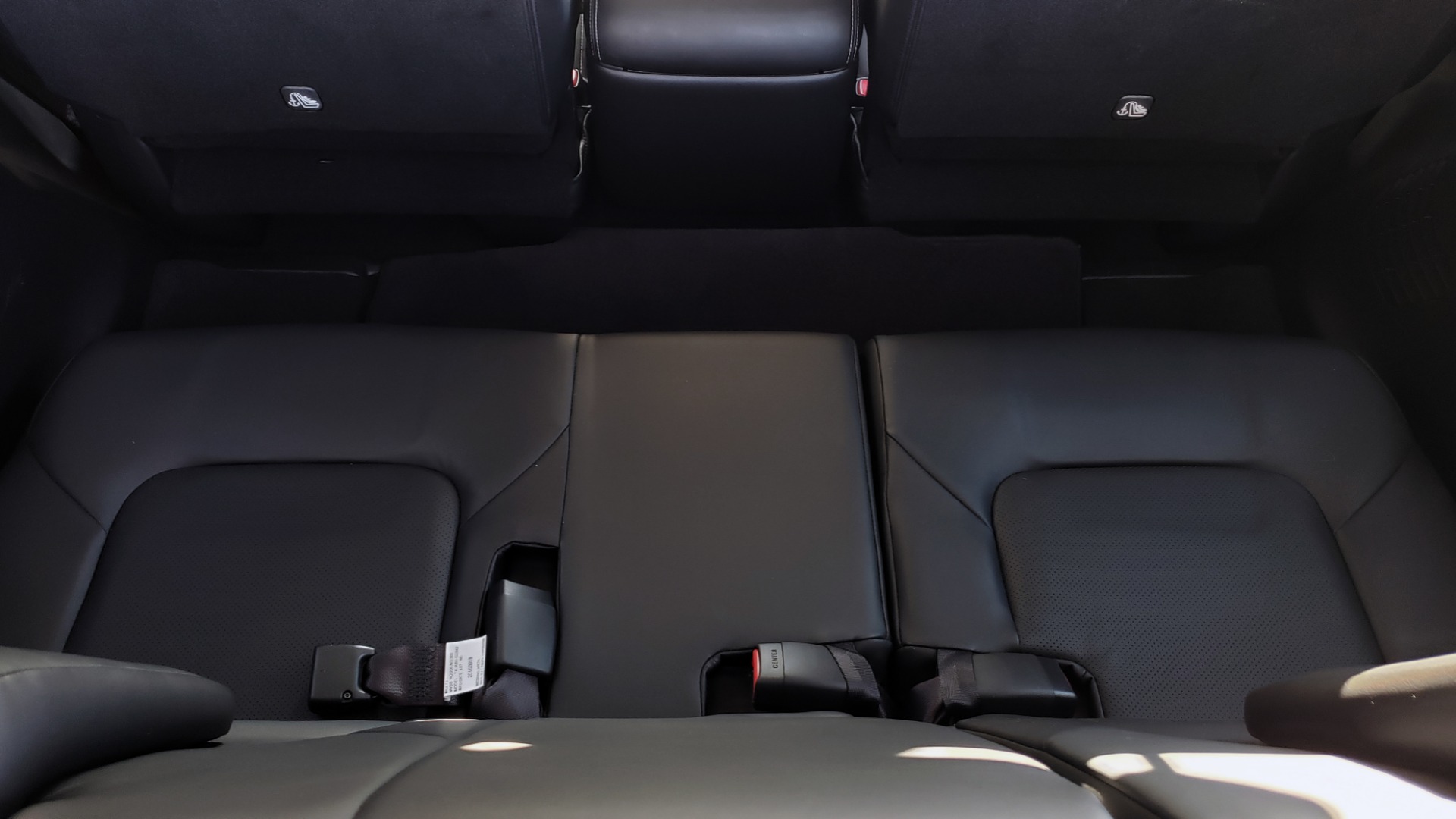 Used 2017 INFINITI QX80 4WD / NAV / SUNROOF / 3-ROW / THEATER PKG / REARVIEW for sale Sold at Formula Imports in Charlotte NC 28227 18