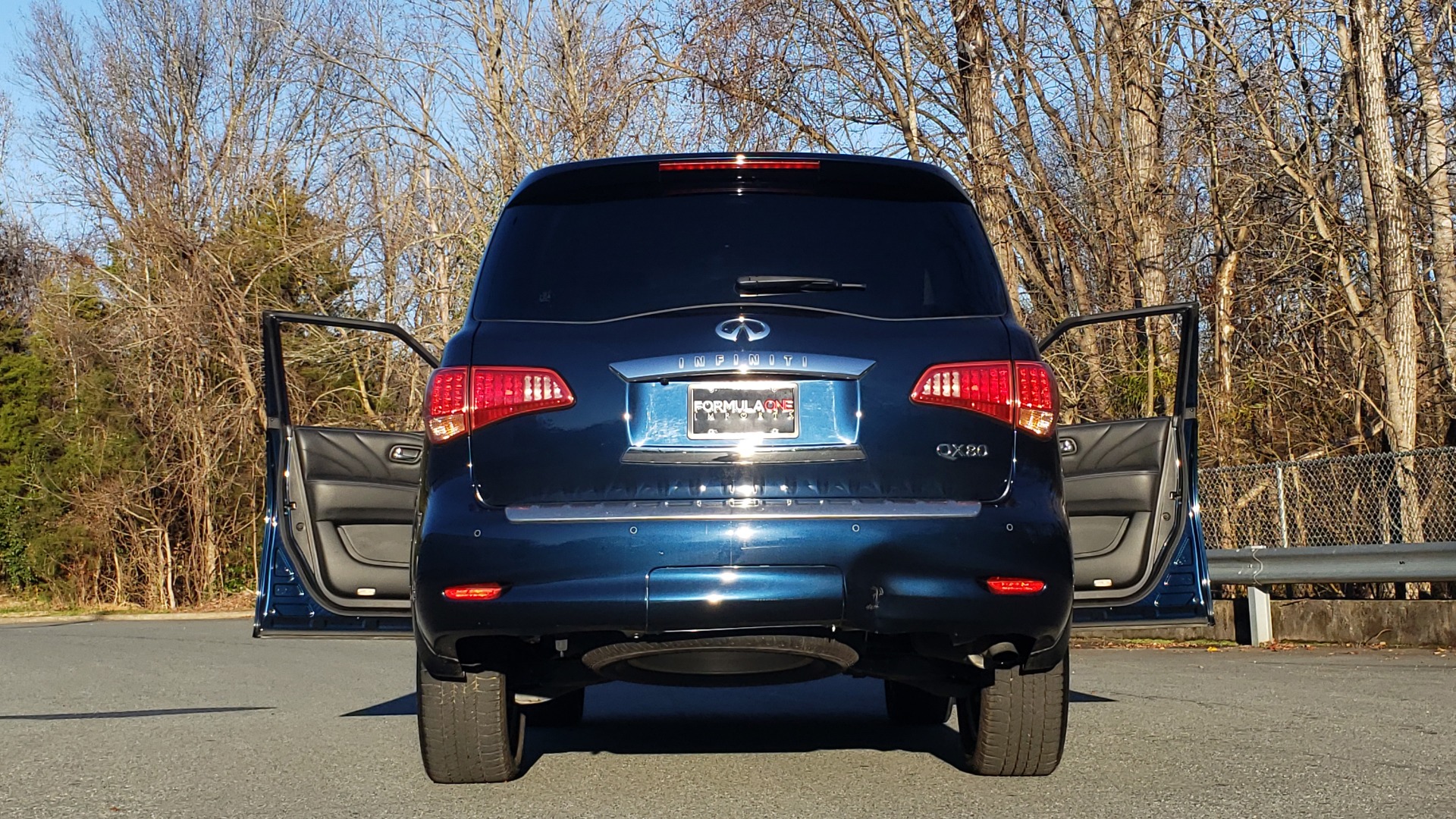 Used 2017 INFINITI QX80 4WD / NAV / SUNROOF / 3-ROW / THEATER PKG / REARVIEW for sale Sold at Formula Imports in Charlotte NC 28227 29