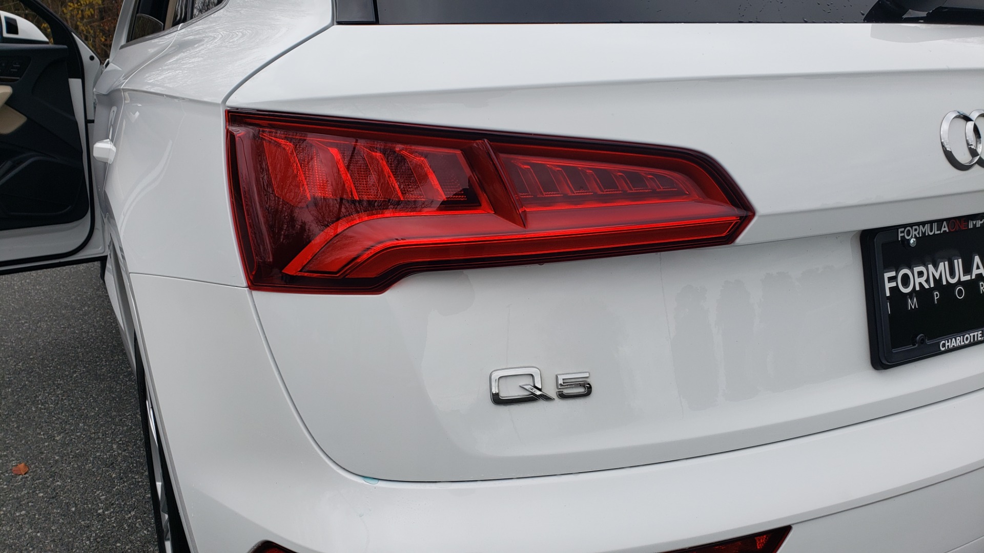Used 2018 Audi Q5 PREMIUM PLUS / NAV PKG / SUNROOF / CLD WTHR / REARVIEW for sale Sold at Formula Imports in Charlotte NC 28227 29