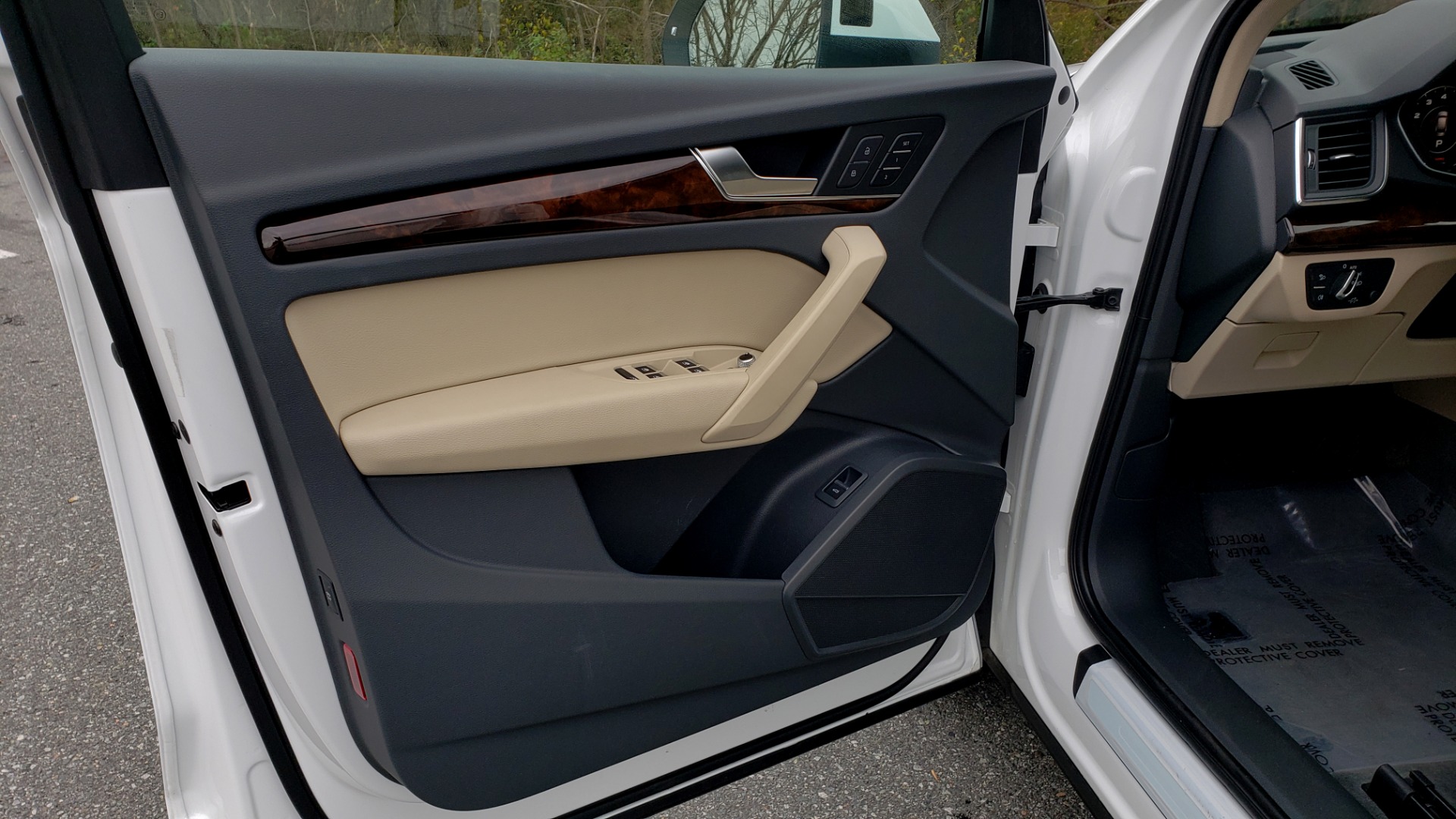 Used 2018 Audi Q5 PREMIUM PLUS / NAV PKG / SUNROOF / CLD WTHR / REARVIEW for sale Sold at Formula Imports in Charlotte NC 28227 33