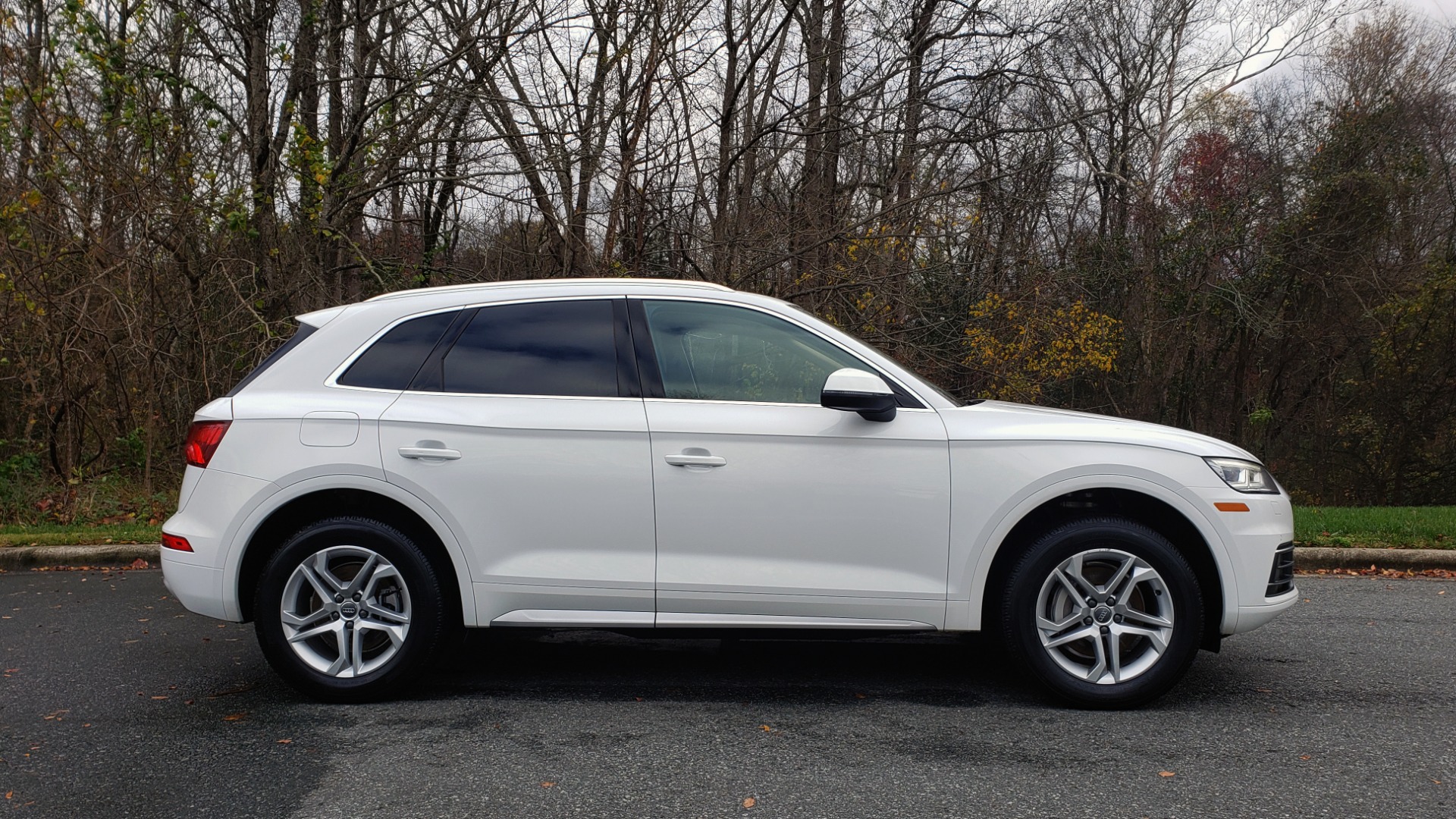 Used 2018 Audi Q5 PREMIUM PLUS / NAV PKG / SUNROOF / CLD WTHR / REARVIEW for sale Sold at Formula Imports in Charlotte NC 28227 5