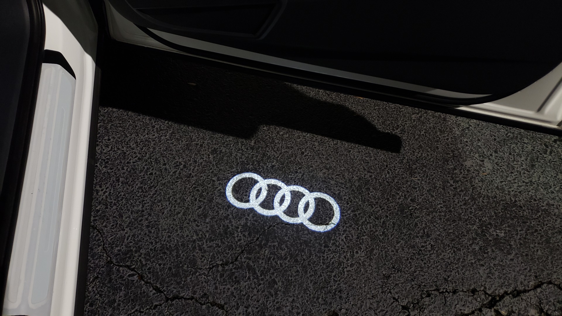 Used 2018 Audi Q5 PREMIUM PLUS / NAV PKG / SUNROOF / CLD WTHR / REARVIEW for sale Sold at Formula Imports in Charlotte NC 28227 73