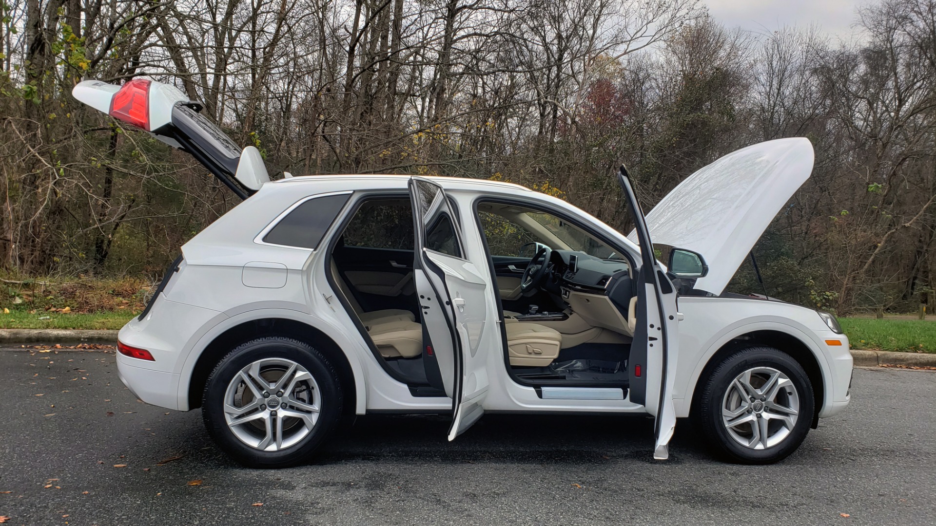 Used 2018 Audi Q5 PREMIUM PLUS / NAV PKG / SUNROOF / CLD WTHR / REARVIEW for sale Sold at Formula Imports in Charlotte NC 28227 9