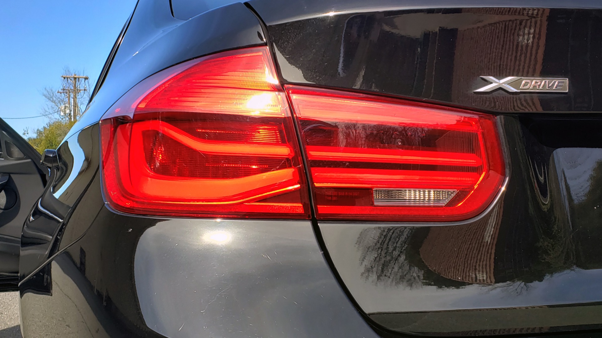 Used 2018 BMW 3 SERIES 330I XDRIVE / CONV PKG / NAV / HTD STS / SUNROOF / REARVIEW for sale Sold at Formula Imports in Charlotte NC 28227 24