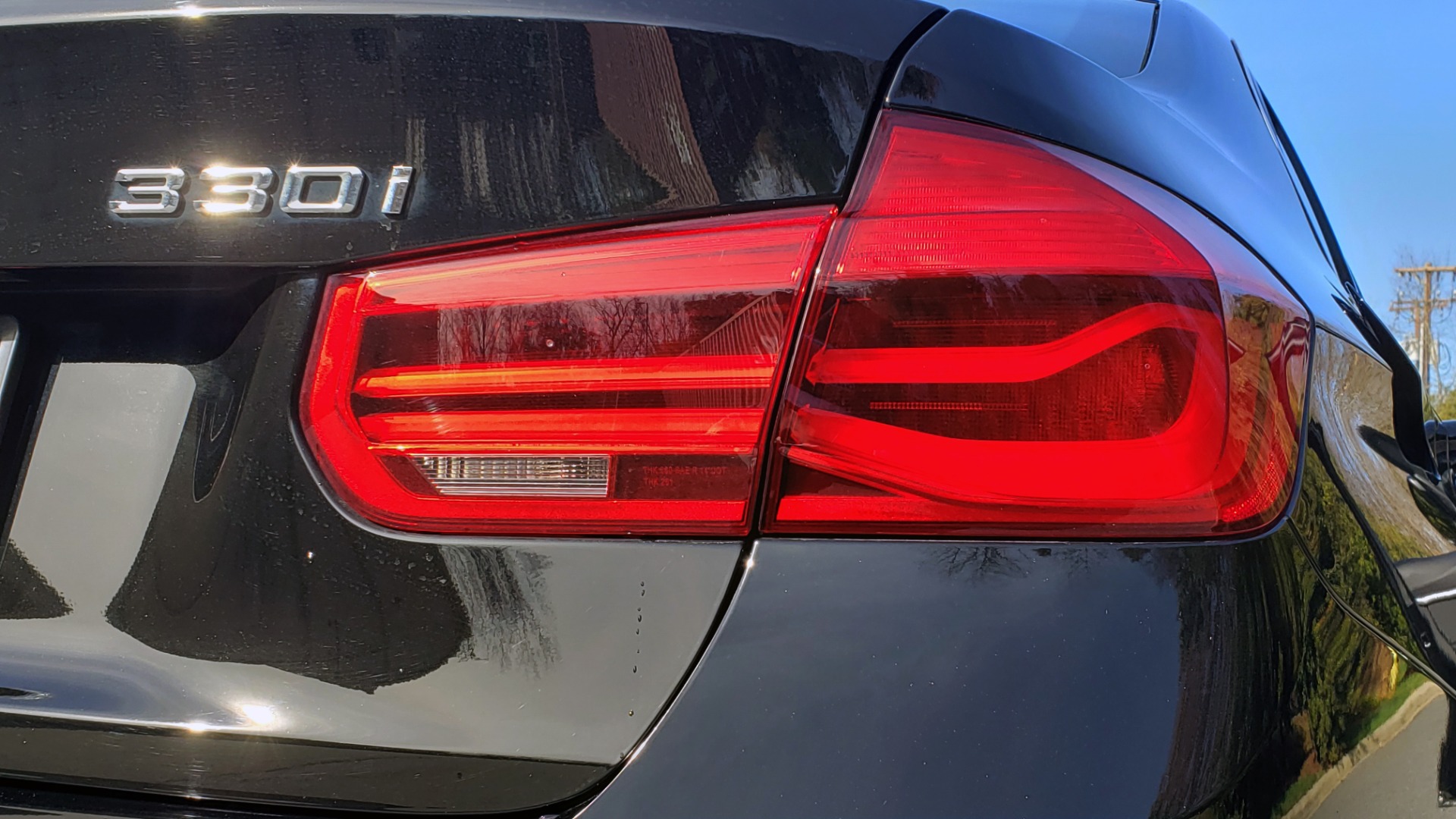 Used 2018 BMW 3 SERIES 330I XDRIVE / CONV PKG / NAV / HTD STS / SUNROOF / REARVIEW for sale Sold at Formula Imports in Charlotte NC 28227 25