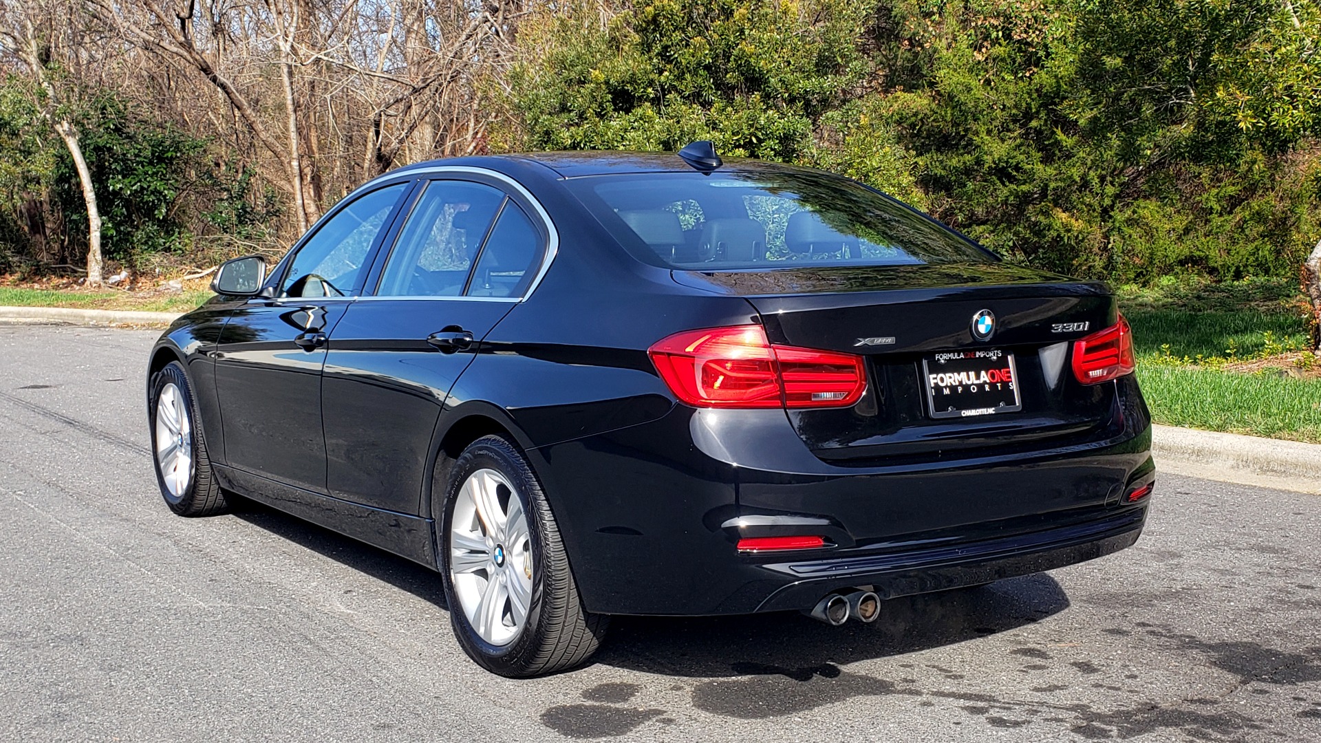 Used 2018 BMW 3 SERIES 330I XDRIVE / CONV PKG / NAV / HTD STS / SUNROOF / REARVIEW for sale Sold at Formula Imports in Charlotte NC 28227 3
