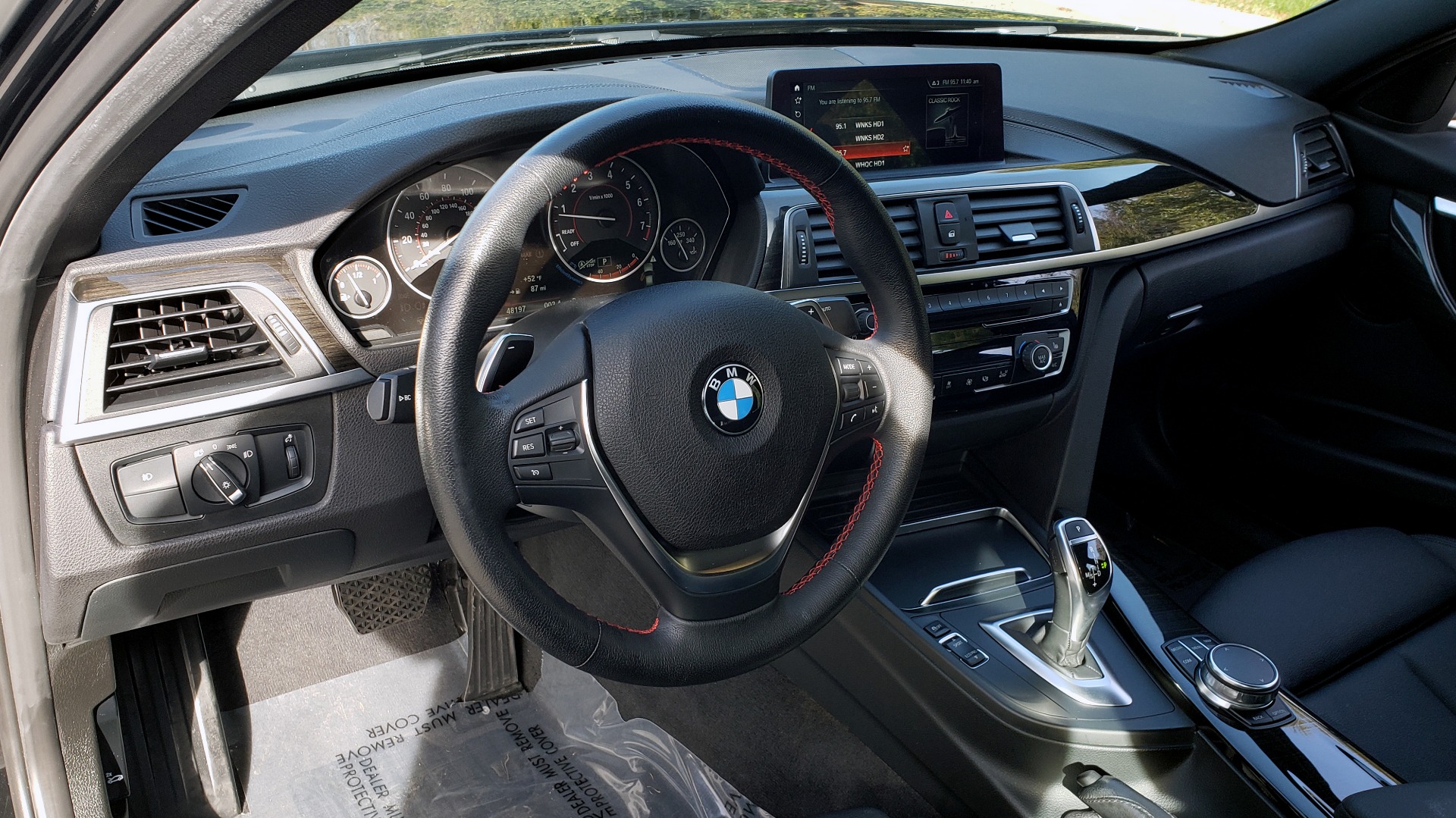 Used 2018 BMW 3 SERIES 330I XDRIVE / CONV PKG / NAV / HTD STS / SUNROOF / REARVIEW for sale Sold at Formula Imports in Charlotte NC 28227 30