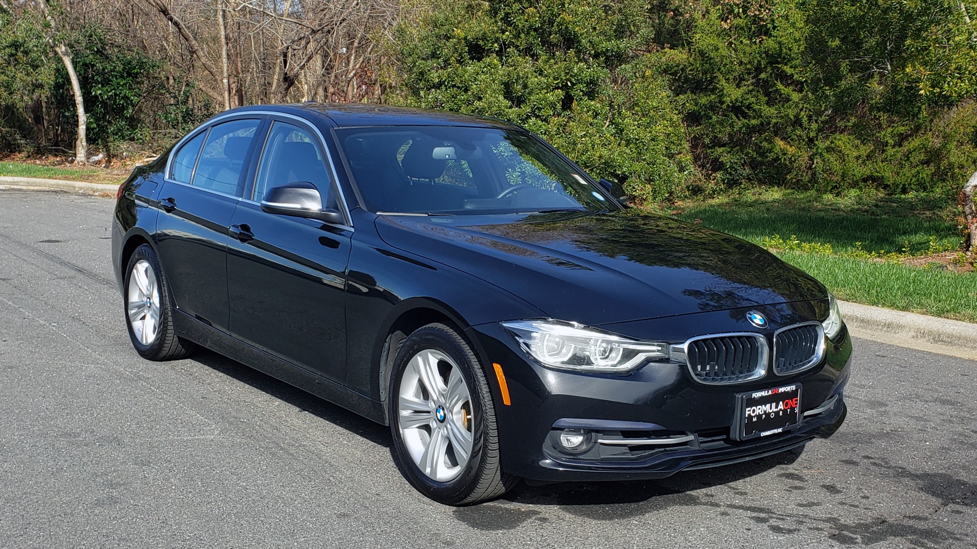Used 2018 BMW 3 SERIES 330I XDRIVE / CONV PKG / NAV / HTD STS / SUNROOF / REARVIEW for sale Sold at Formula Imports in Charlotte NC 28227 4