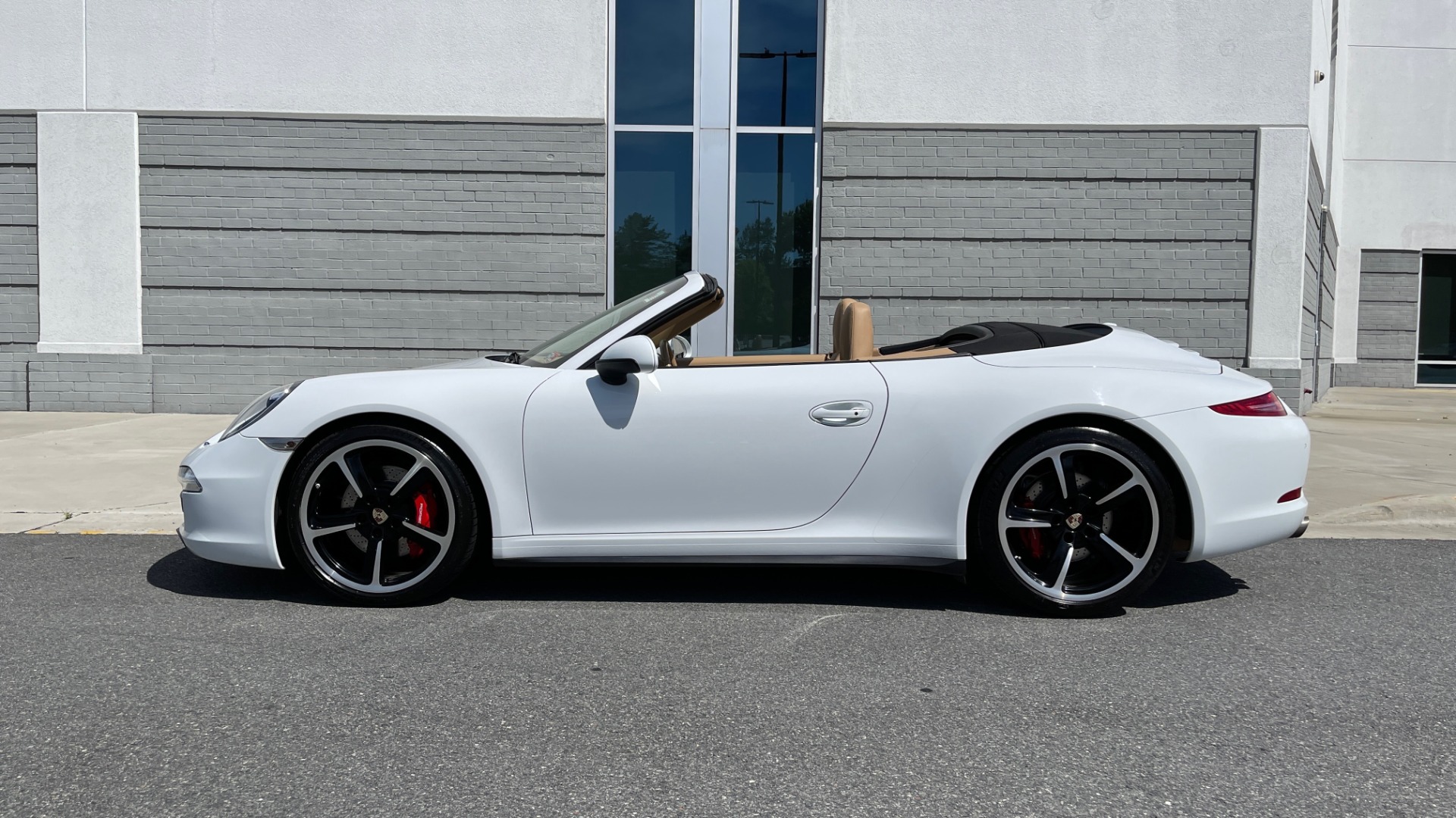 Used 2013 Porsche 911 CARRERA 4S CABRIOLET / PREMIUM PLUS / BOSE / PDK / PDLS for sale Sold at Formula Imports in Charlotte NC 28227 4
