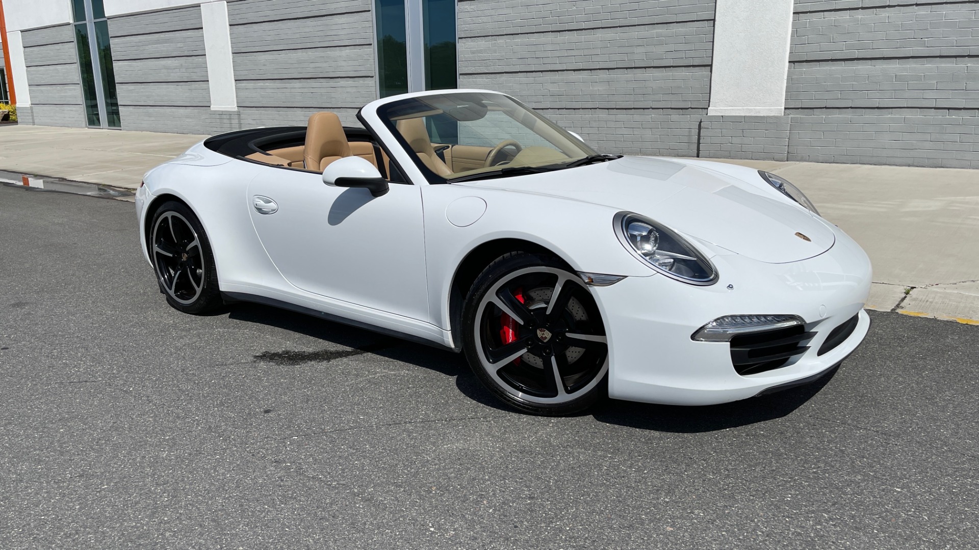 Used 2013 Porsche 911 CARRERA 4S CABRIOLET / PREMIUM PLUS / BOSE / PDK / PDLS for sale Sold at Formula Imports in Charlotte NC 28227 5