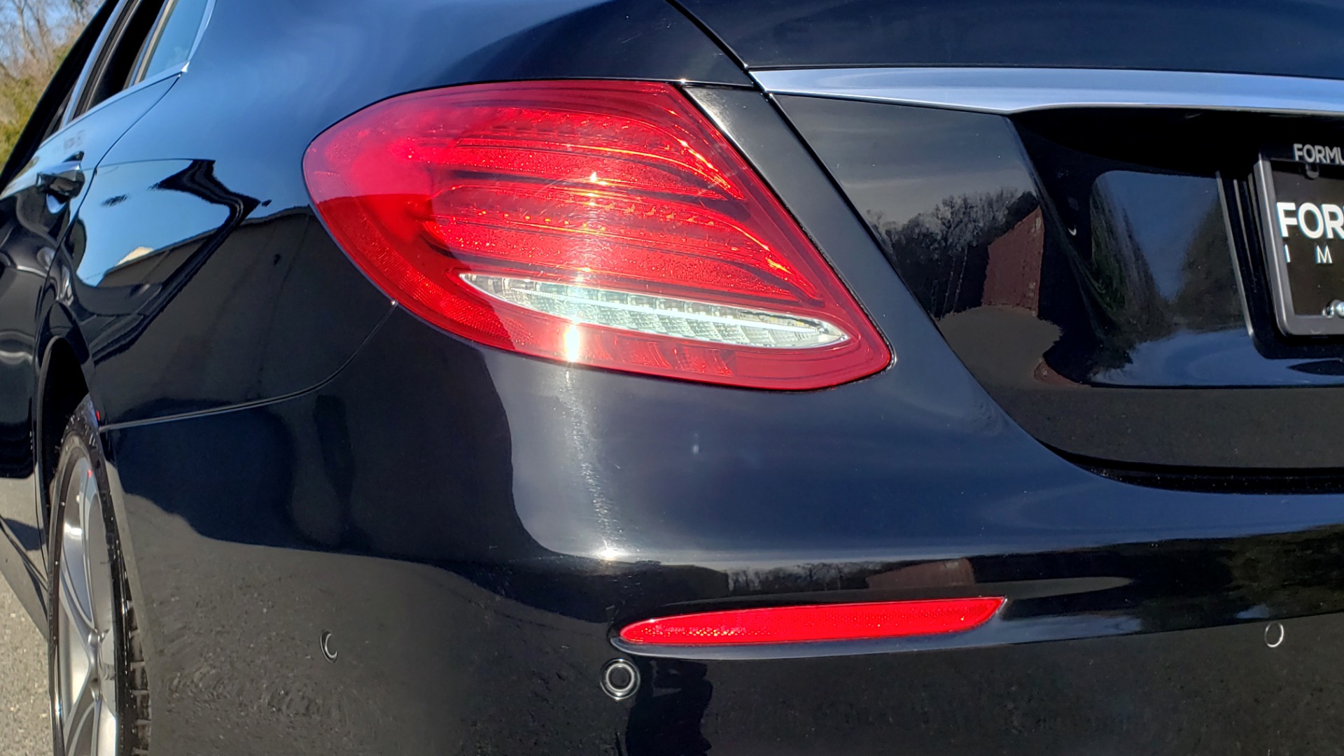 Used 2017 Mercedes-Benz E-CLASS E 300 PREMIUM / NAV / SUNROOF / BURMESTER / HTD STS / REARVIEW for sale Sold at Formula Imports in Charlotte NC 28227 30