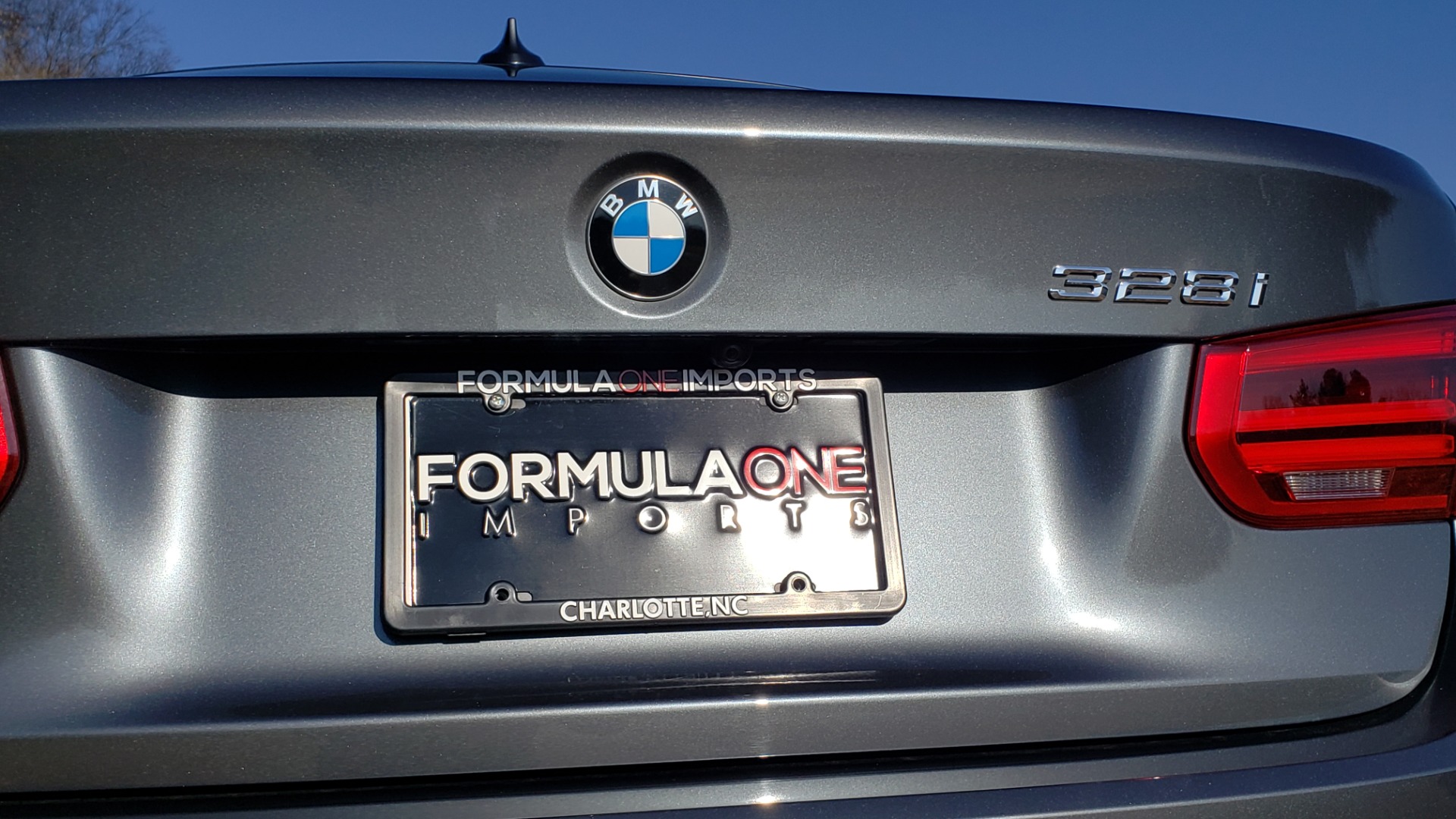 Used 2016 BMW 3 SERIES 328I / DRVR ASST / SUNROOF / PARK DIST CNTRL / REARVIEW for sale Sold at Formula Imports in Charlotte NC 28227 20