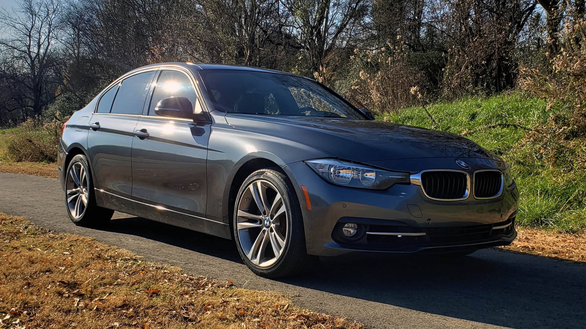 Used 2016 BMW 3 SERIES 328I / DRVR ASST / SUNROOF / PARK DIST CNTRL / REARVIEW for sale Sold at Formula Imports in Charlotte NC 28227 5