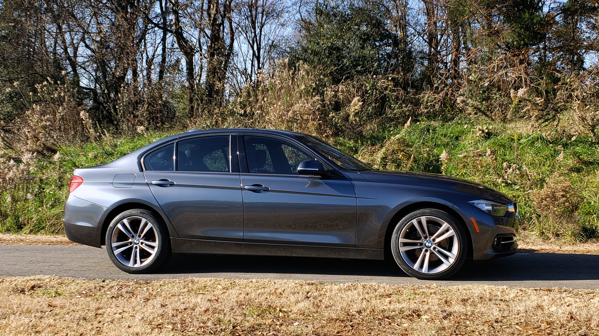 Used 2016 BMW 3 SERIES 328I / DRVR ASST / SUNROOF / PARK DIST CNTRL / REARVIEW for sale Sold at Formula Imports in Charlotte NC 28227 6
