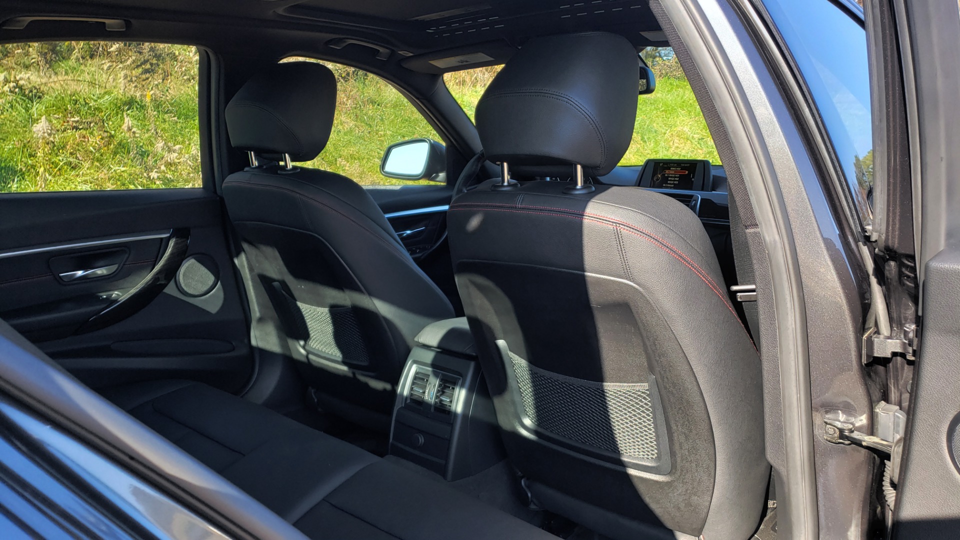 Used 2016 BMW 3 SERIES 328I / DRVR ASST / SUNROOF / PARK DIST CNTRL / REARVIEW for sale Sold at Formula Imports in Charlotte NC 28227 72