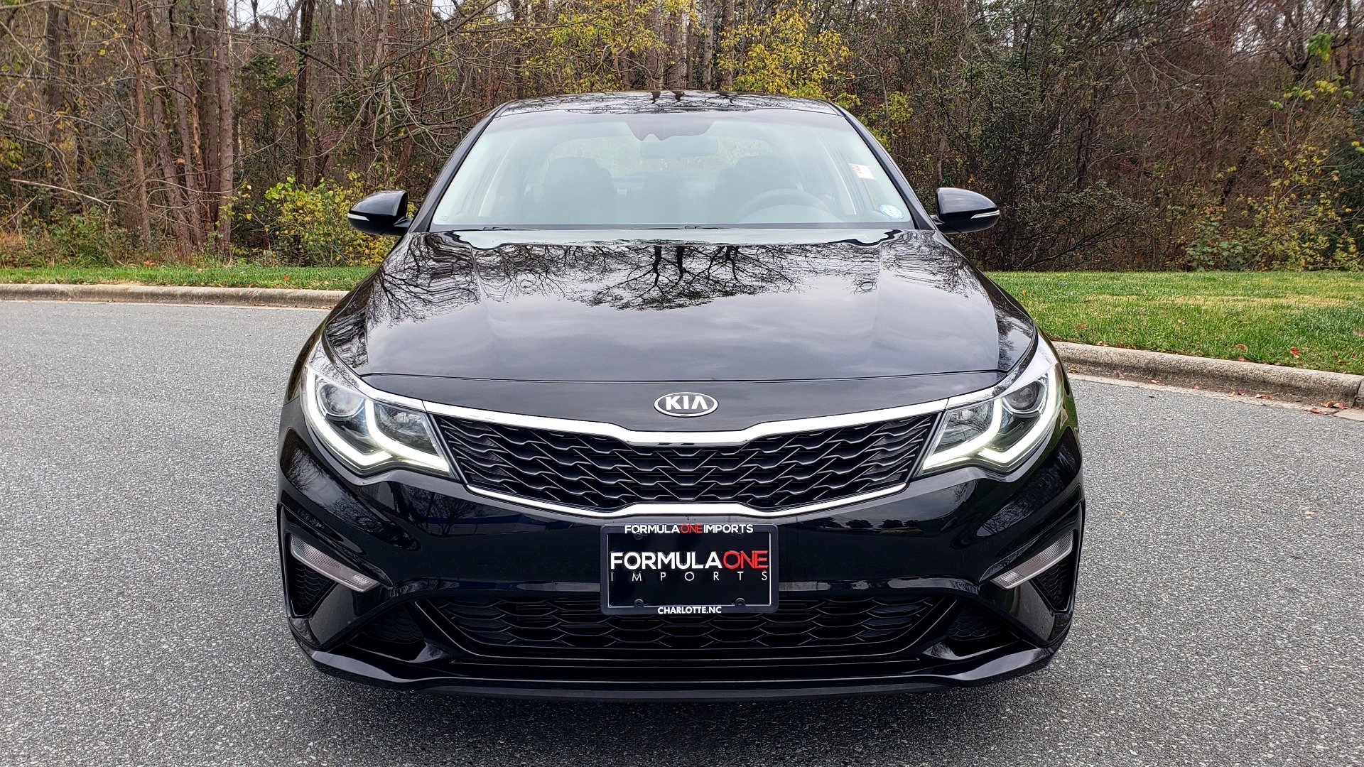 Used 2019 Kia OPTIMA LX AUTO / 2.4L 4-CYL / 6-SPD AUTO / REARVIEW / LOW MILES for sale Sold at Formula Imports in Charlotte NC 28227 16