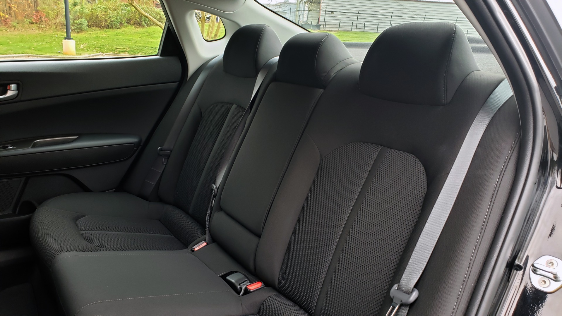 Used 2019 Kia OPTIMA LX AUTO / 2.4L 4-CYL / 6-SPD AUTO / REARVIEW / LOW MILES for sale Sold at Formula Imports in Charlotte NC 28227 55