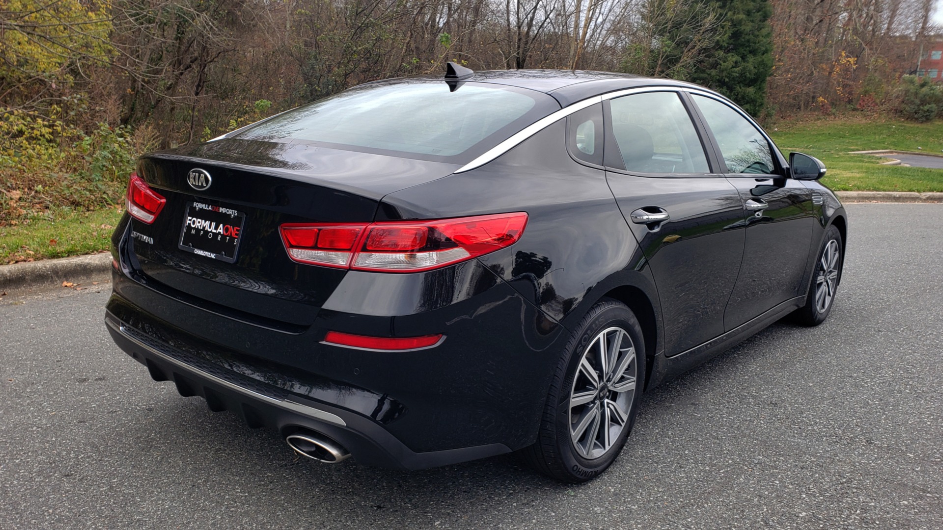 Used 2019 Kia OPTIMA LX AUTO / 2.4L 4-CYL / 6-SPD AUTO / REARVIEW / LOW MILES for sale Sold at Formula Imports in Charlotte NC 28227 6