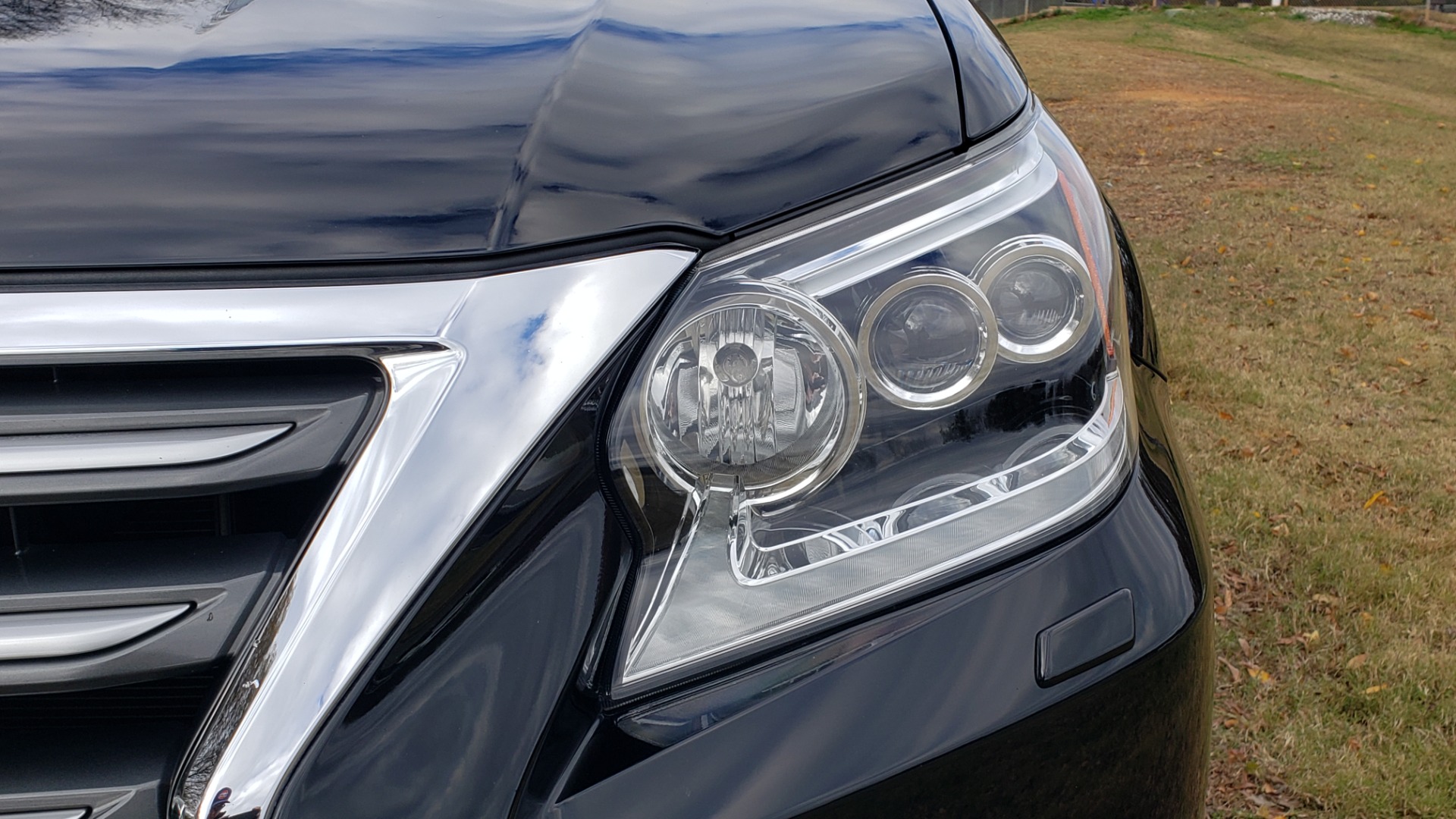 Used 2017 Lexus GX 460 PREMIUM / 4WD / NAV / SUNROOF / 3-ROW / BSM / REARVIEW for sale Sold at Formula Imports in Charlotte NC 28227 25