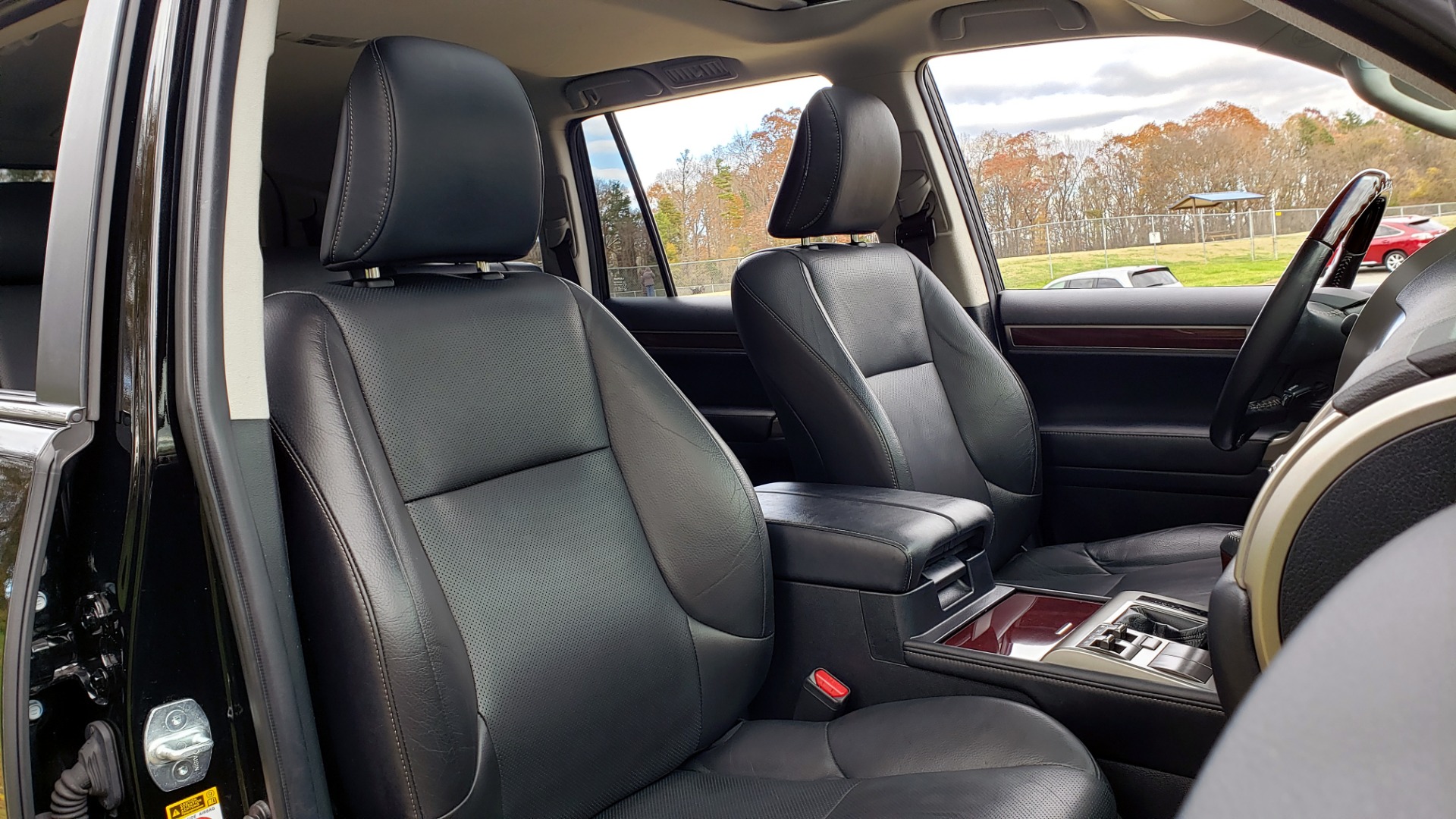 Used 2017 Lexus GX 460 PREMIUM / 4WD / NAV / SUNROOF / 3-ROW / BSM / REARVIEW for sale Sold at Formula Imports in Charlotte NC 28227 69