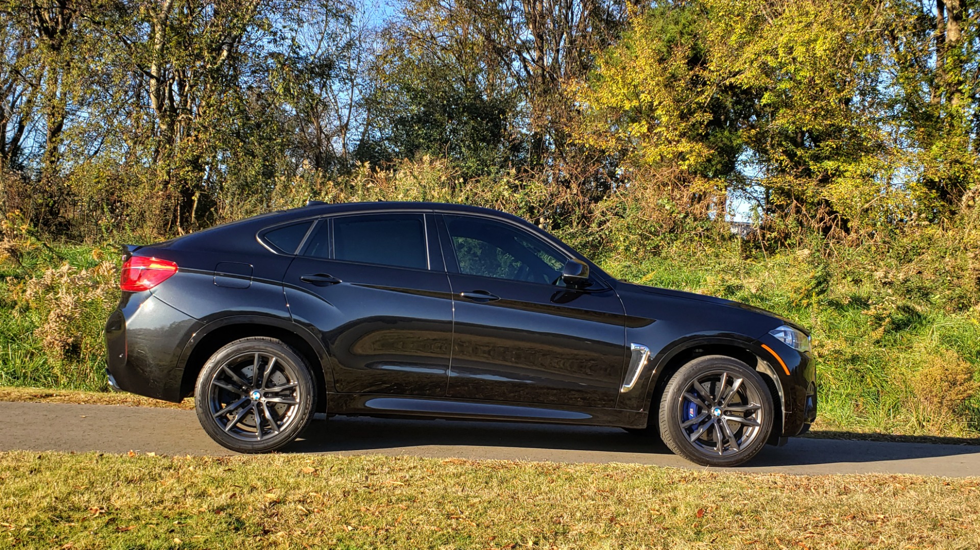 Used 2016 BMW X6 M EXEC PKG / DRVR ASST / NAV / SUNROOF / BLIND SPOT / REARVIEW for sale Sold at Formula Imports in Charlotte NC 28227 4