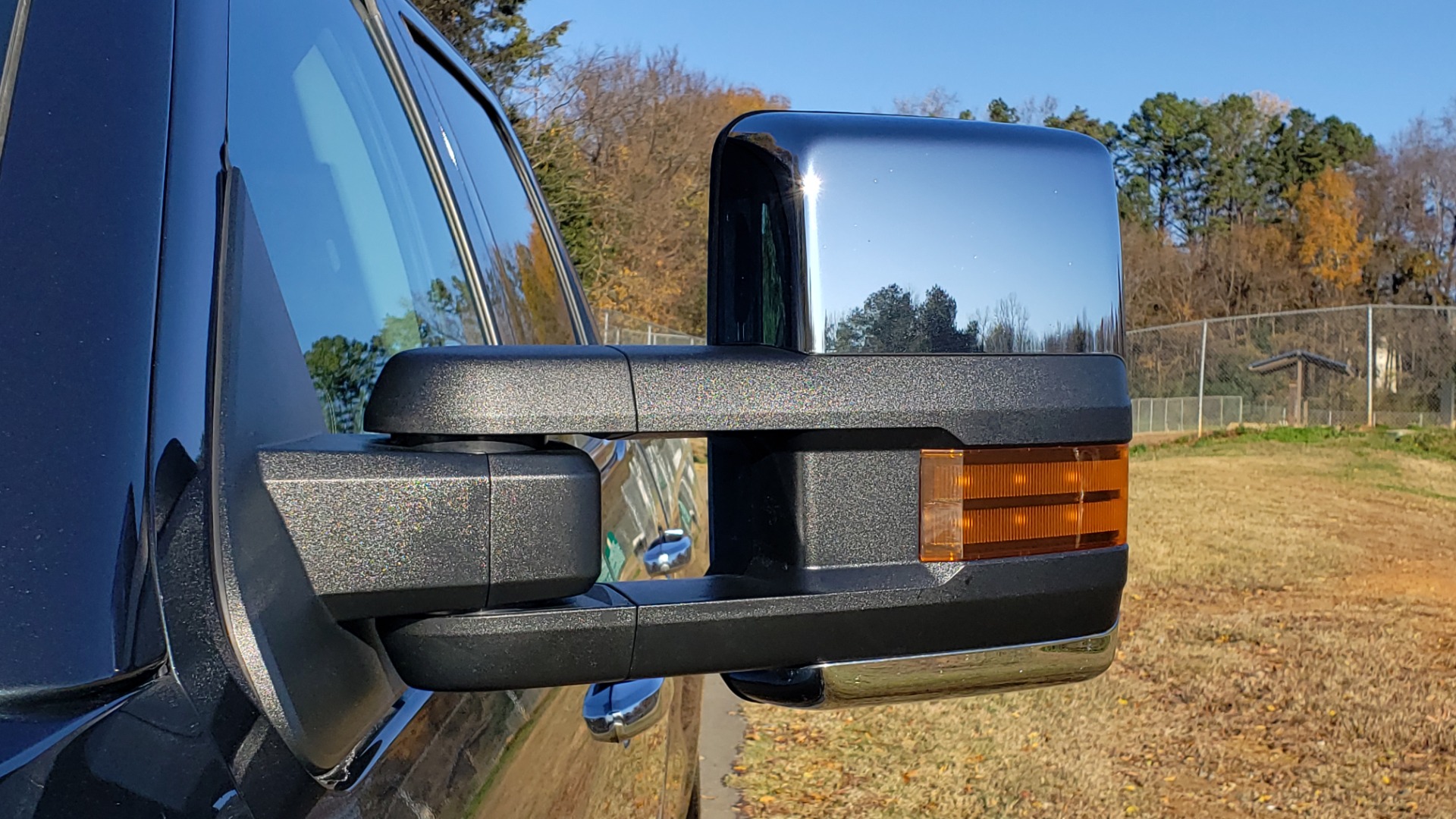 Used 2018 Chevrolet SILVERADO 2500HD LTZ 4WD CREWCAB / DURAMAX / ALLISON / NAV / BOSE / SUNROOF for sale Sold at Formula Imports in Charlotte NC 28227 14