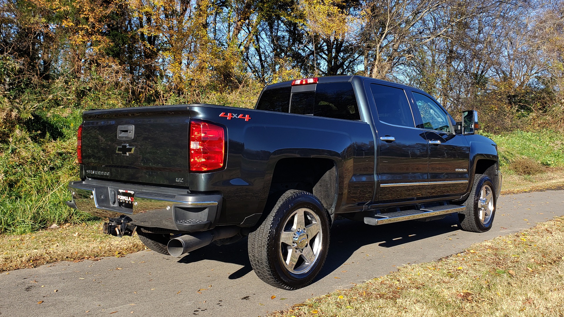 Used 2018 Chevrolet SILVERADO 2500HD LTZ 4WD CREWCAB / DURAMAX / ALLISON / NAV / BOSE / SUNROOF for sale Sold at Formula Imports in Charlotte NC 28227 6