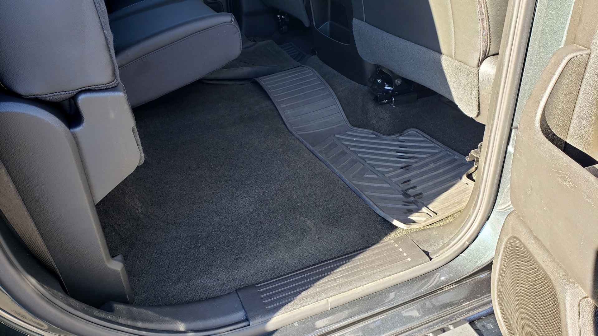 Used 2018 Chevrolet SILVERADO 2500HD LTZ 4WD CREWCAB / DURAMAX / ALLISON / NAV / BOSE / SUNROOF for sale Sold at Formula Imports in Charlotte NC 28227 76