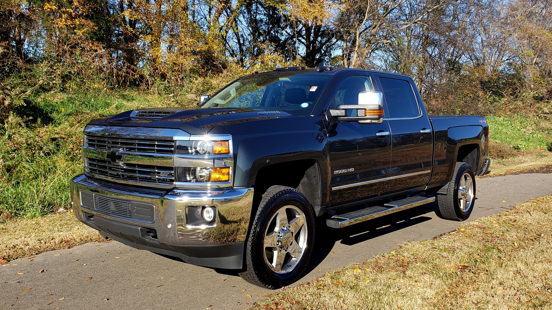Used 2018 Chevrolet SILVERADO 2500HD LTZ 4WD CREWCAB / DURAMAX / ALLISON / NAV / BOSE / SUNROOF for sale Sold at Formula Imports in Charlotte NC 28227 1
