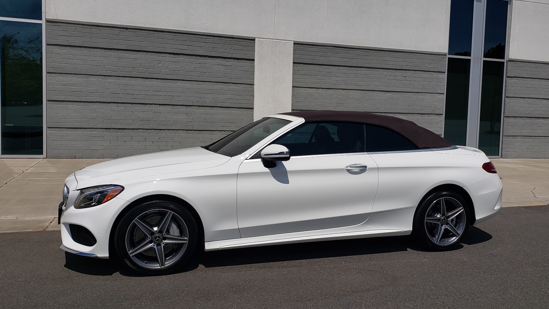 Used 2018 Mercedes-Benz C-Class C 300 for sale Sold at Formula Imports in Charlotte NC 28227 4