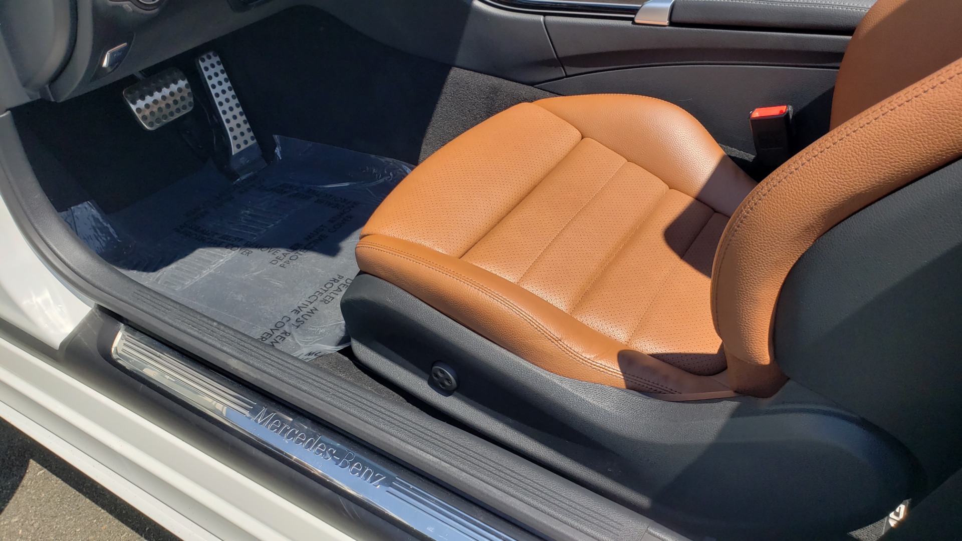 Used 2018 Mercedes-Benz C-CLASS C 300 CABRIOLET PREMIUM / AWD / BURMESTER SND / APPLE / REARVIEW for sale $44,995 at Formula Imports in Charlotte NC 28227 50