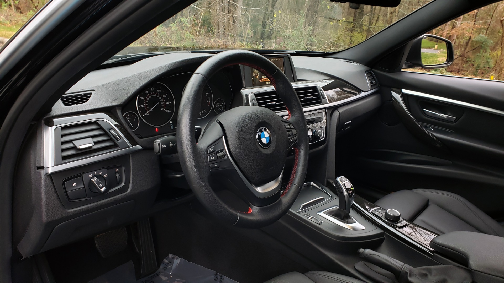 Used 2017 BMW 3 SERIES 330I XDRIVE / AWD / HEATED SEATS / LOW MILES for sale Sold at Formula Imports in Charlotte NC 28227 33
