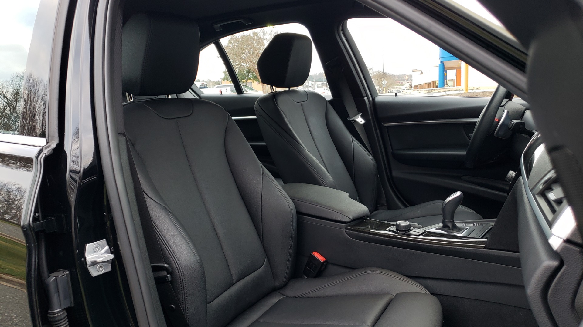 Used 2017 BMW 3 SERIES 330I XDRIVE / AWD / HEATED SEATS / LOW MILES for sale Sold at Formula Imports in Charlotte NC 28227 63