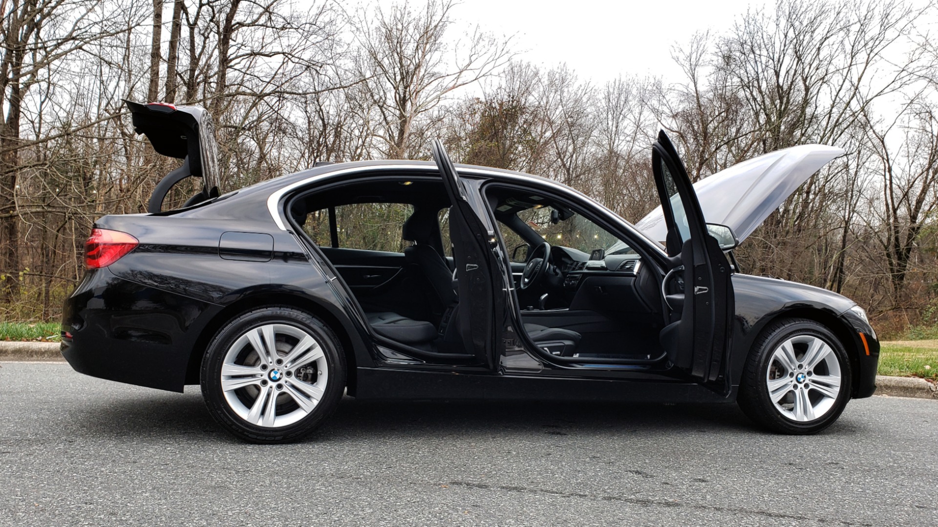 Used 2017 BMW 3 SERIES 330I XDRIVE / AWD / HEATED SEATS / LOW MILES for sale Sold at Formula Imports in Charlotte NC 28227 9
