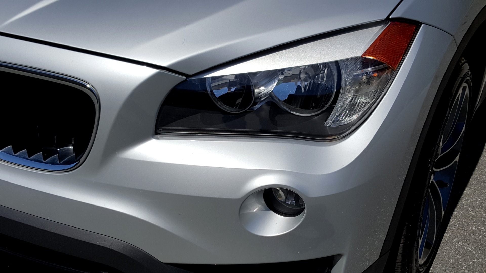 Used 2015 BMW X1 SDRIVE28I / SPORT LINE / PANO-ROOF / HTD STS / DUAL-ZONE CLIMATE for sale Sold at Formula Imports in Charlotte NC 28227 24