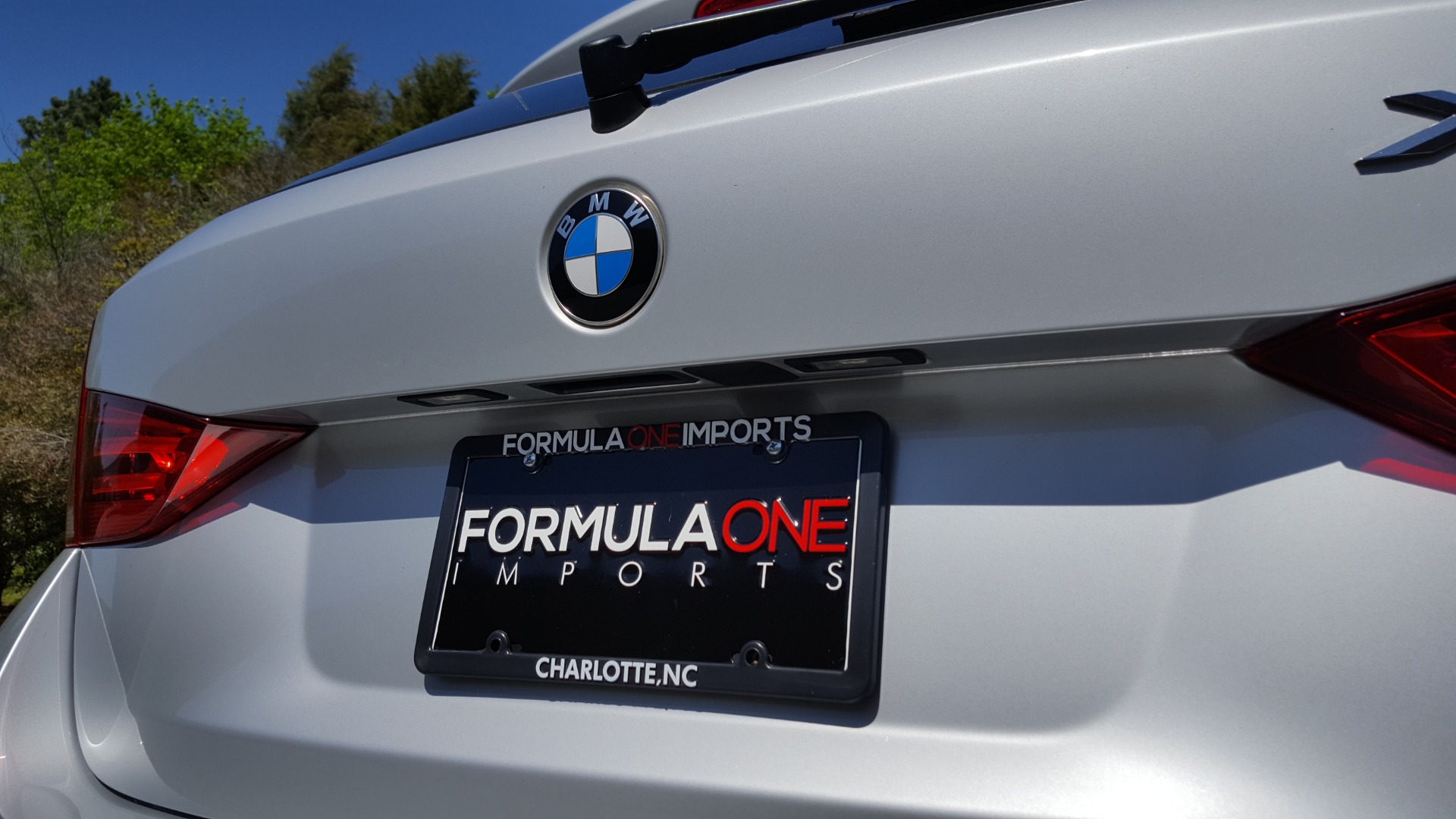 Used 2015 BMW X1 SDRIVE28I / SPORT LINE / PANO-ROOF / HTD STS / DUAL-ZONE CLIMATE for sale Sold at Formula Imports in Charlotte NC 28227 32