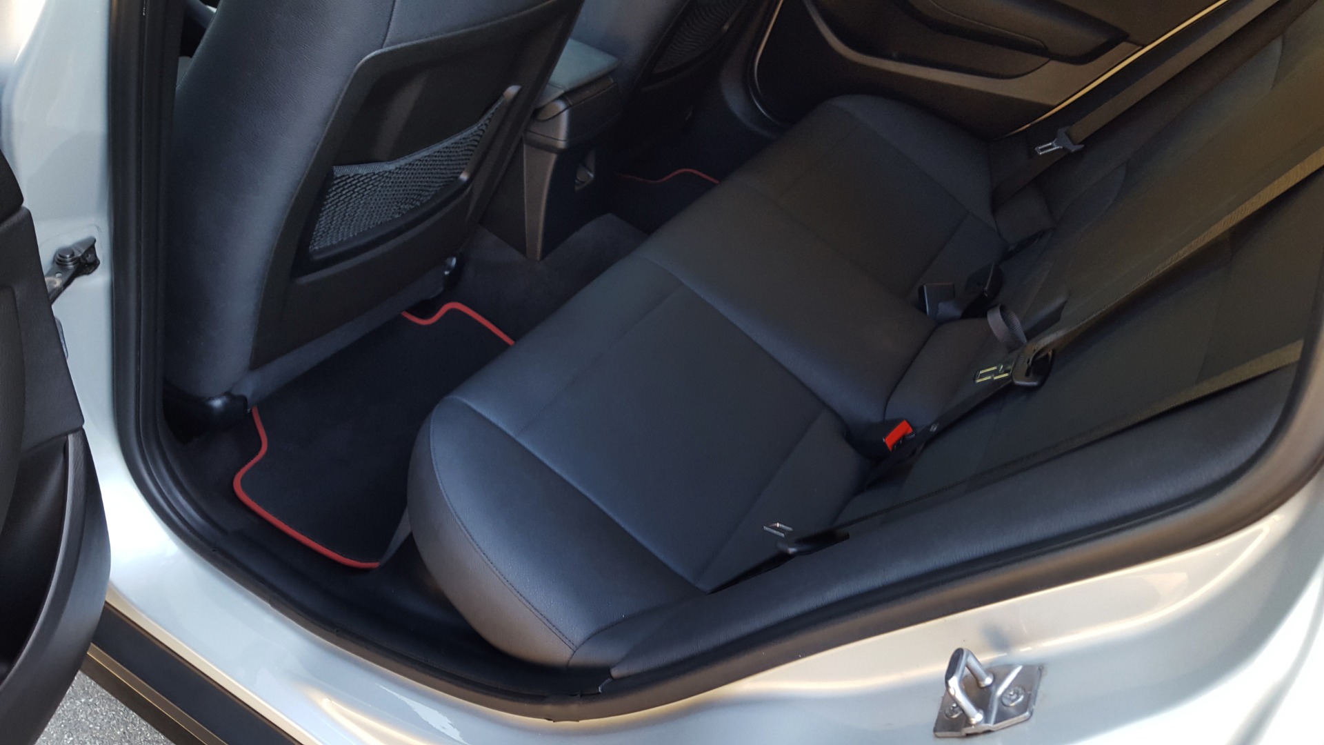 Used 2015 BMW X1 SDRIVE28I / SPORT LINE / PANO-ROOF / HTD STS / DUAL-ZONE CLIMATE for sale Sold at Formula Imports in Charlotte NC 28227 59