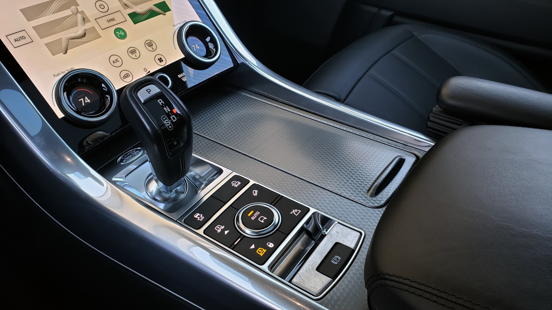 Used 2018 Land Rover RANGE ROVER SPORT DYNAMIC SC V8 / CLIMATE CMFRT / VISION ASST / MERIDIAN for sale Sold at Formula Imports in Charlotte NC 28227 61