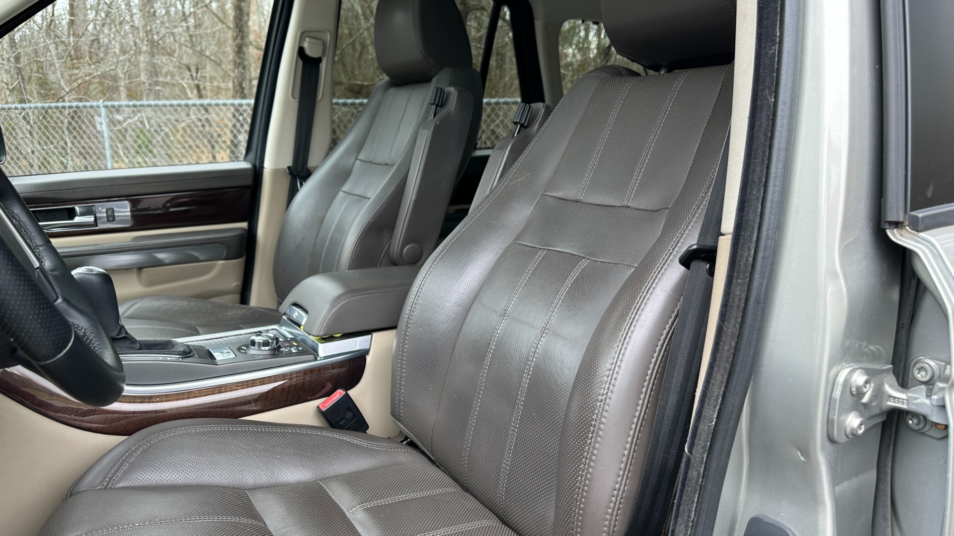 Used 2011 Land Rover Range Rover Sport HSE LUX for sale Sold at Formula Imports in Charlotte NC 28227 11