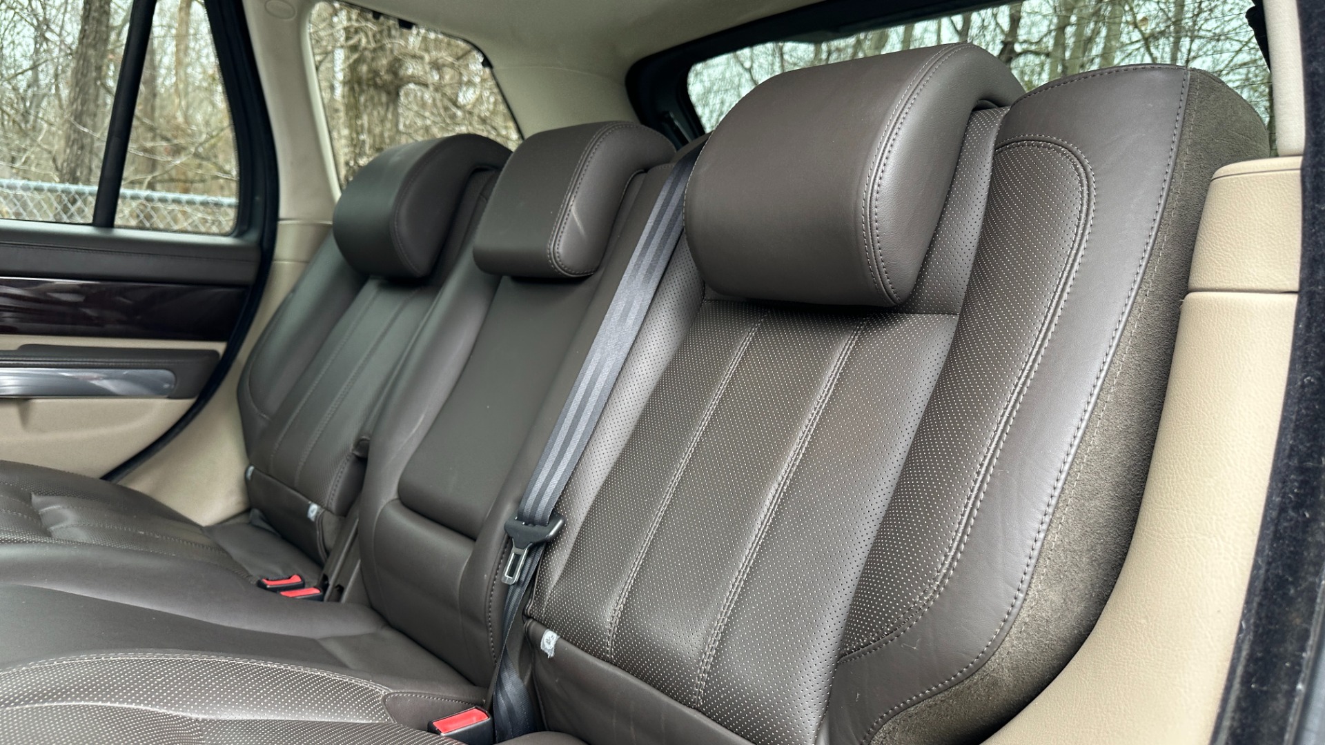 Used 2011 Land Rover Range Rover Sport HSE LUX for sale Sold at Formula Imports in Charlotte NC 28227 23