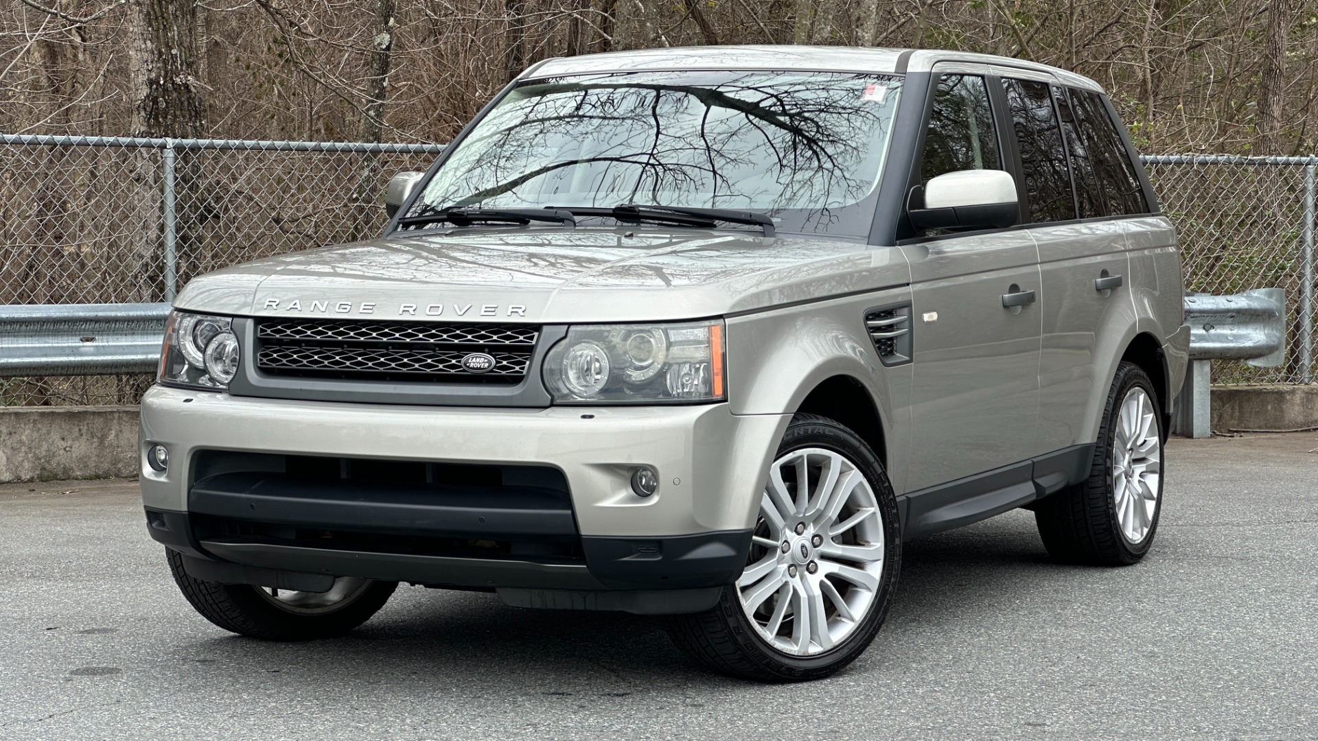 Used 2011 Land Rover Range Rover Sport HSE LUX / LEATHER / WOOD TRIM / LUXURY INTERIOR PKG / DIGITAL AND SAT RADIO for sale Sold at Formula Imports in Charlotte NC 28227 1